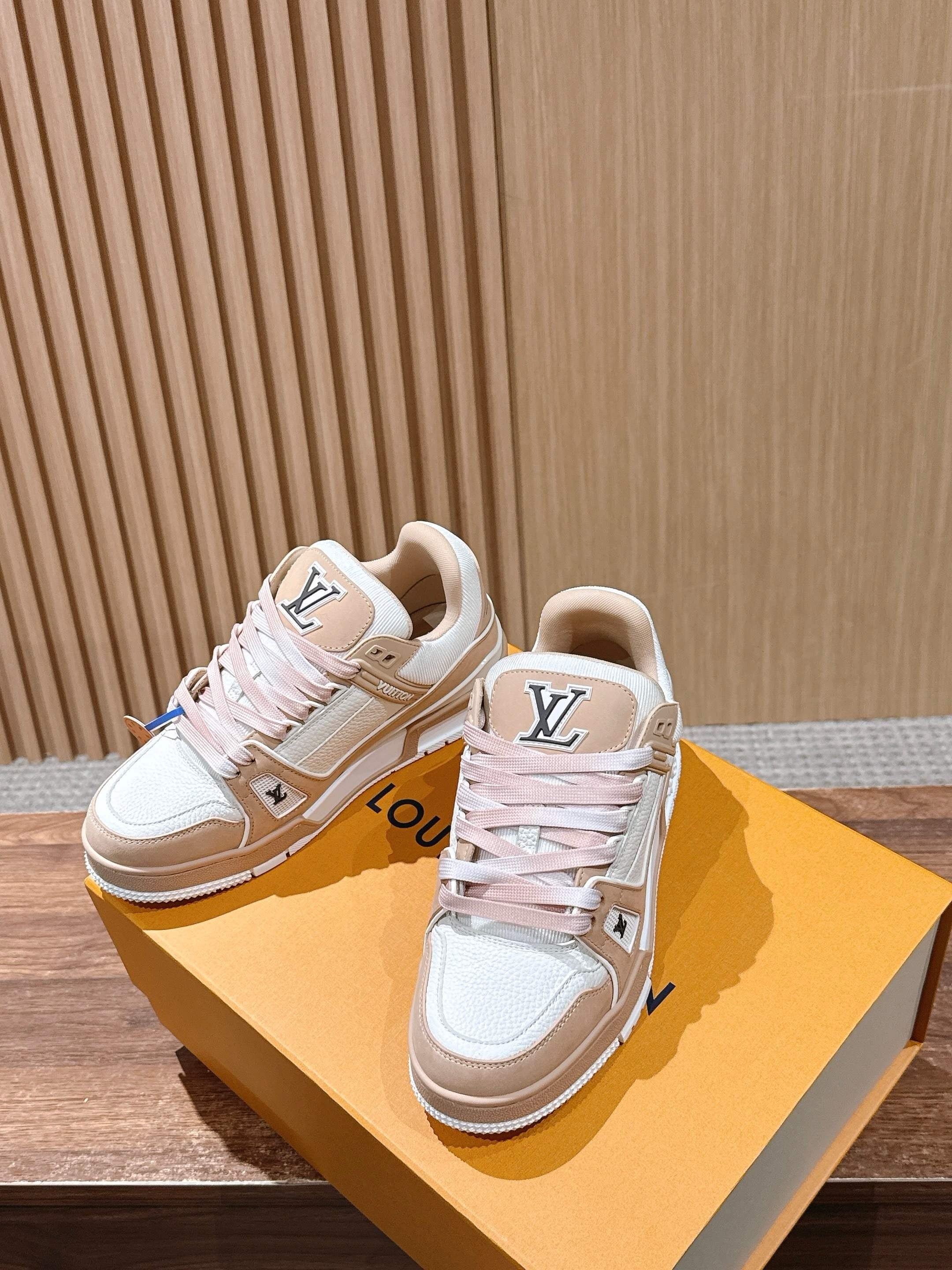 Multi-Colors Shoes