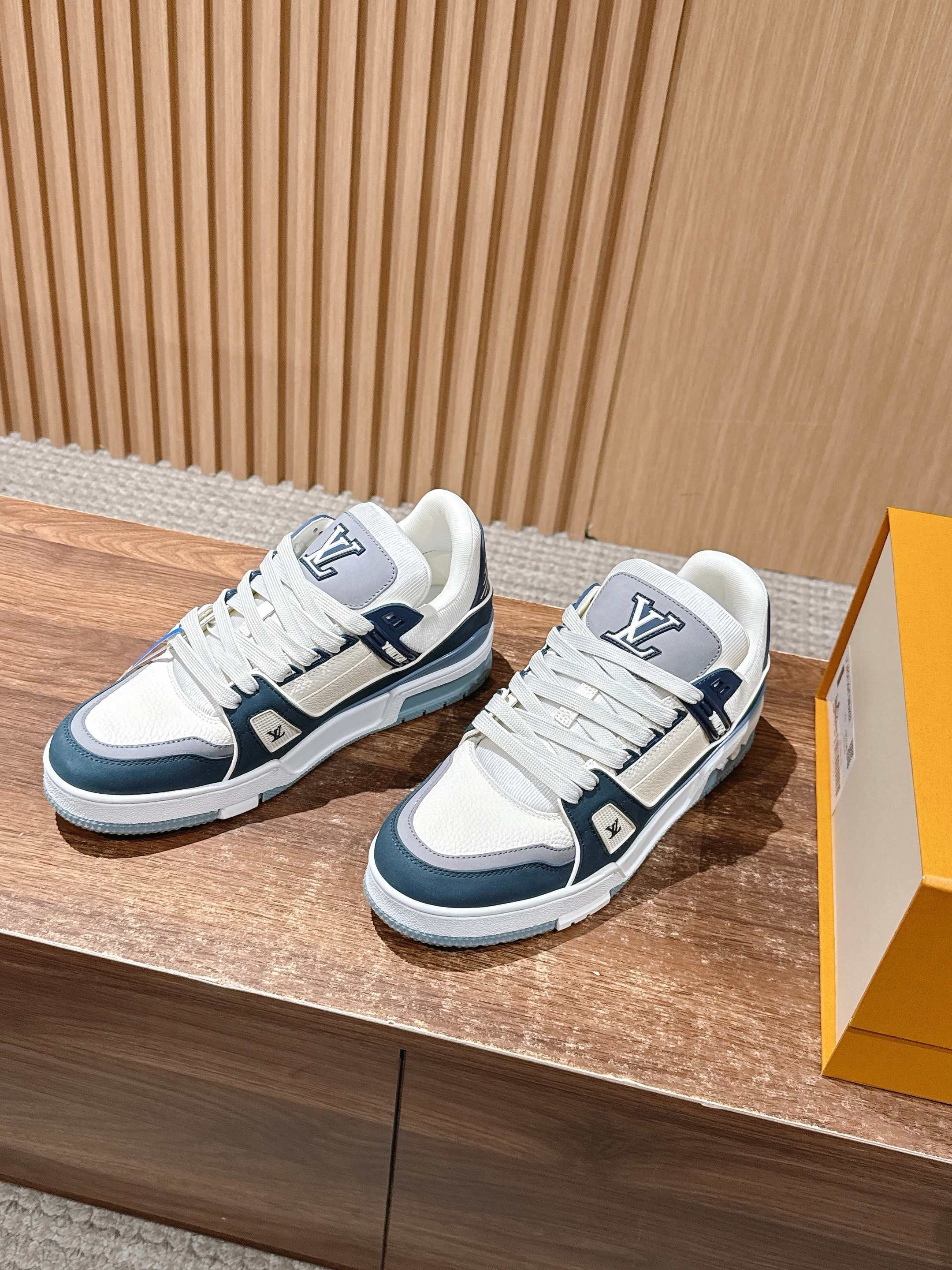 Multi-Colors Shoes