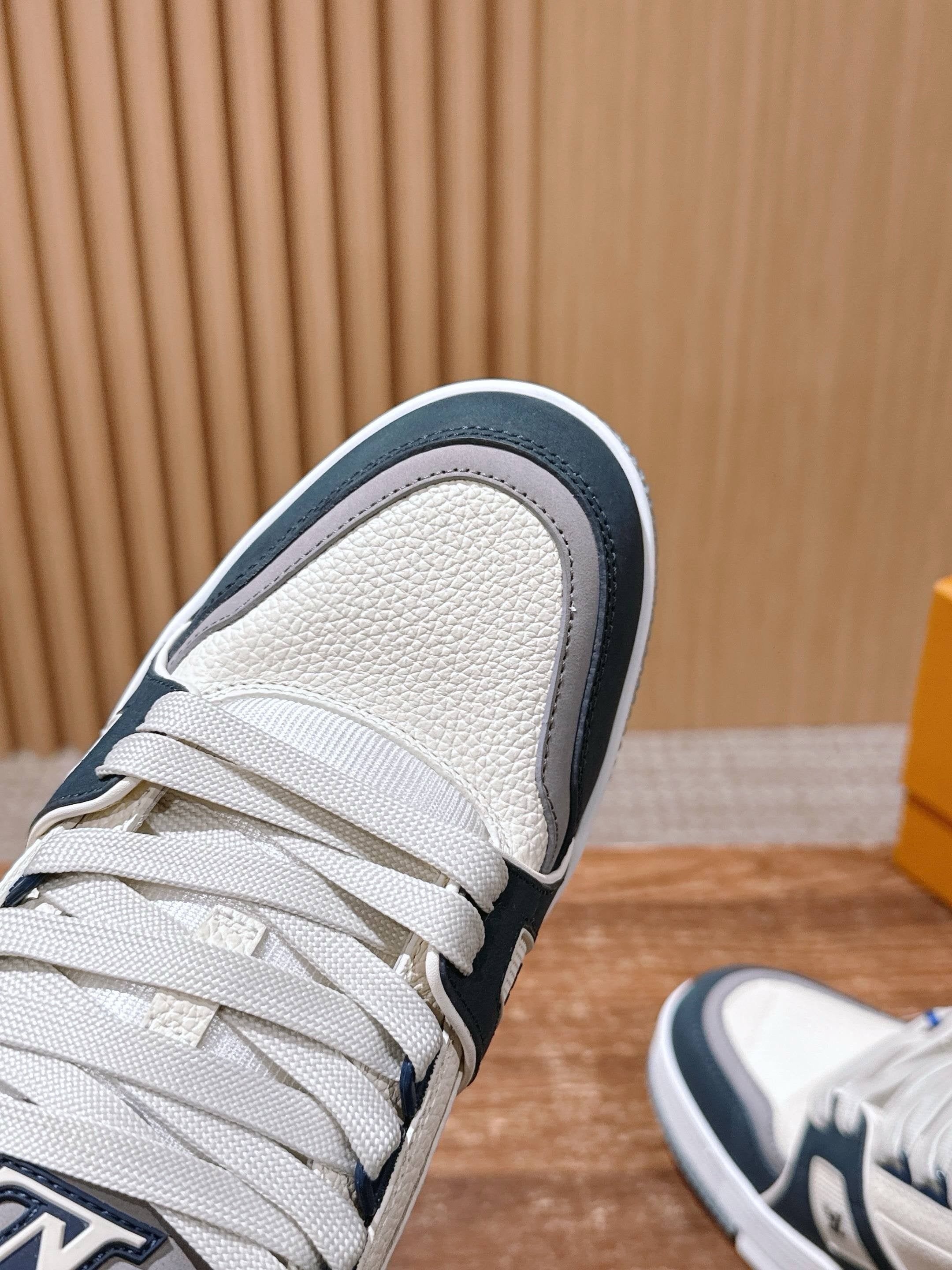 Multi-Colors Shoes