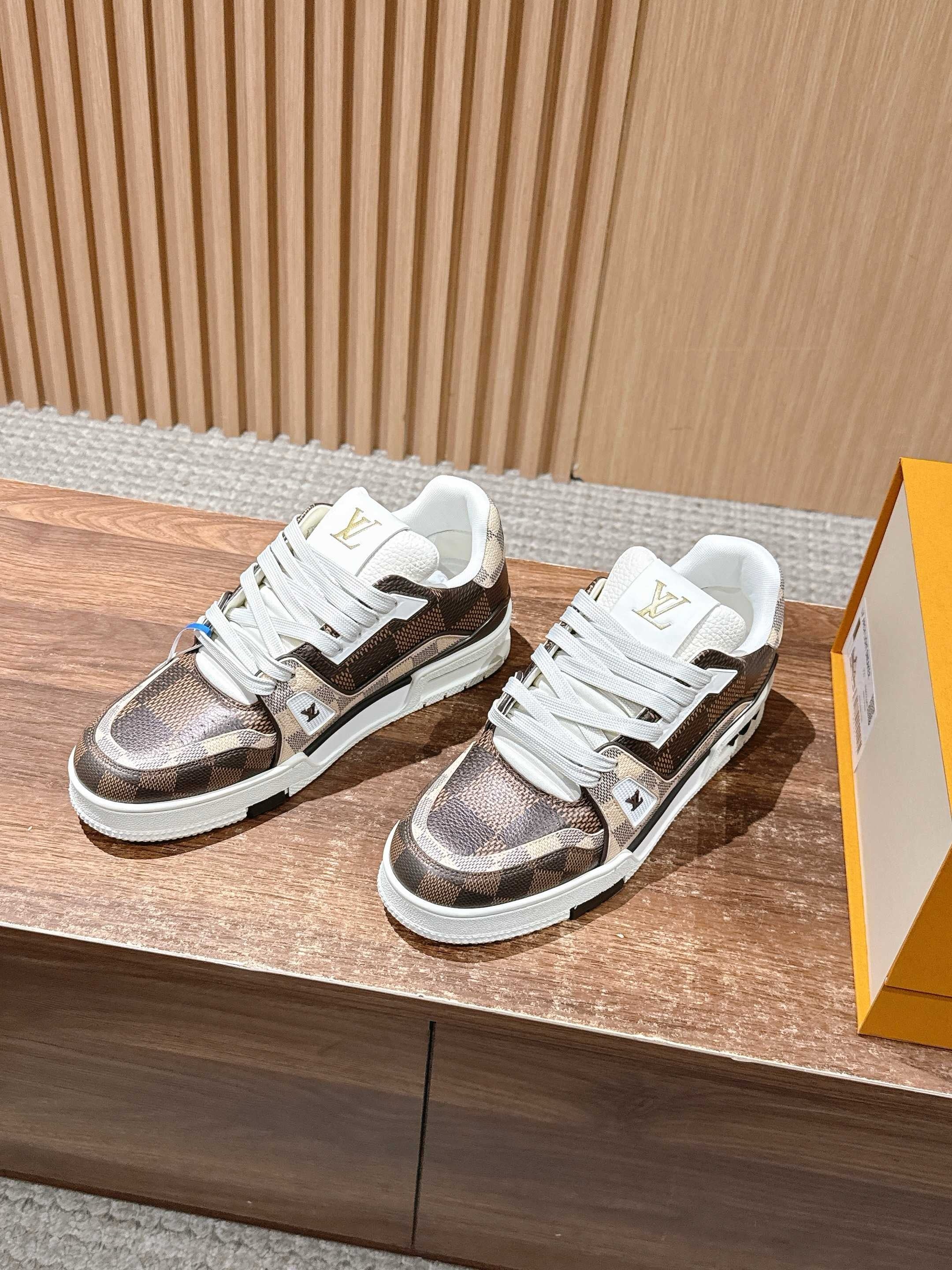 Multi-Colors Shoes