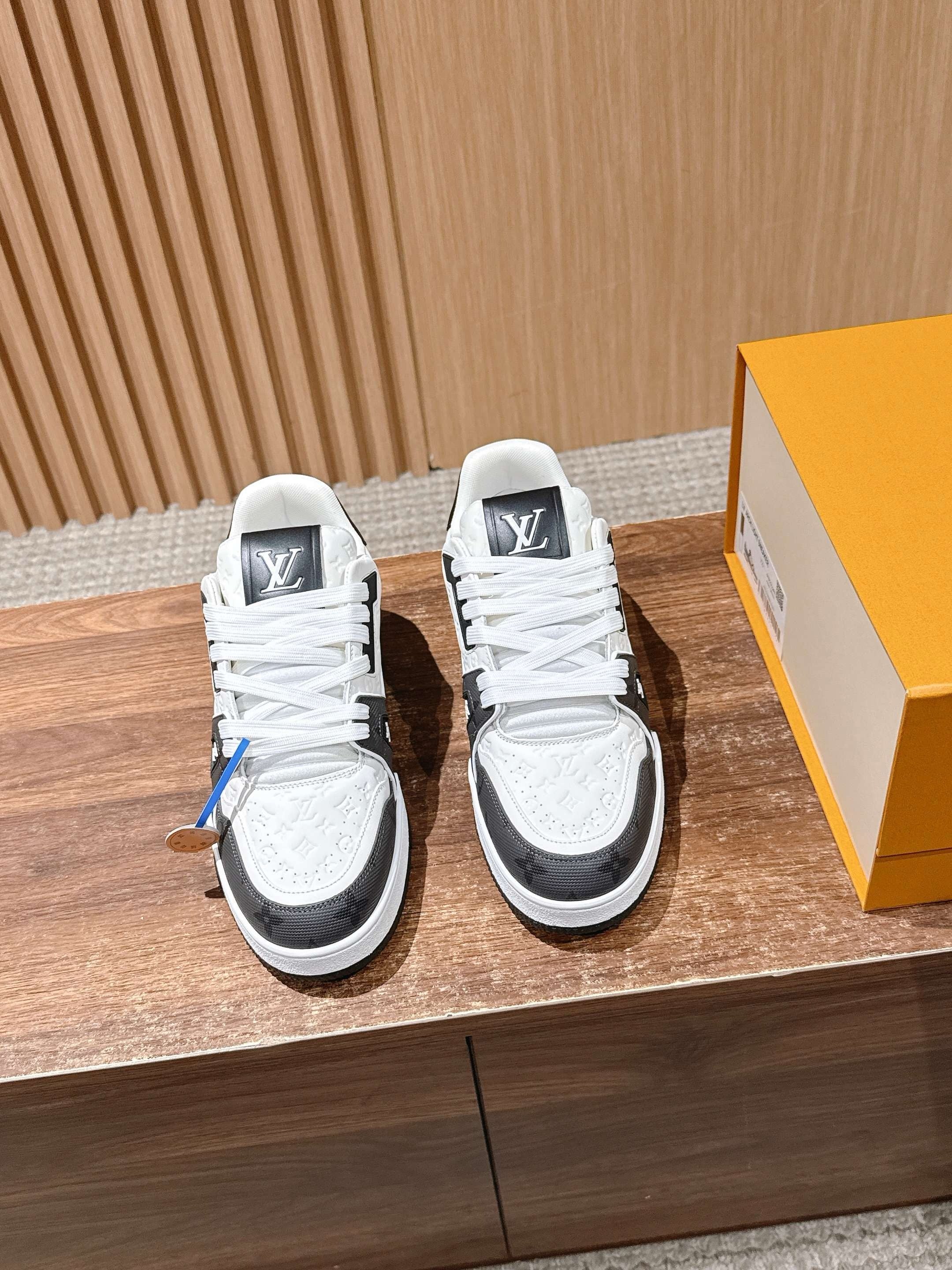 Multi-Colors Shoes
