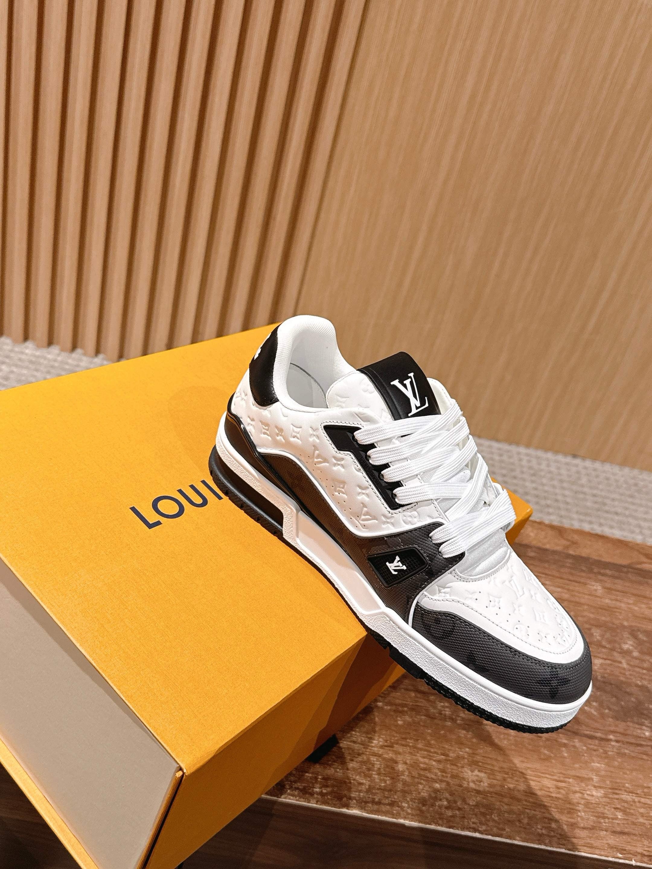 Multi-Colors Shoes