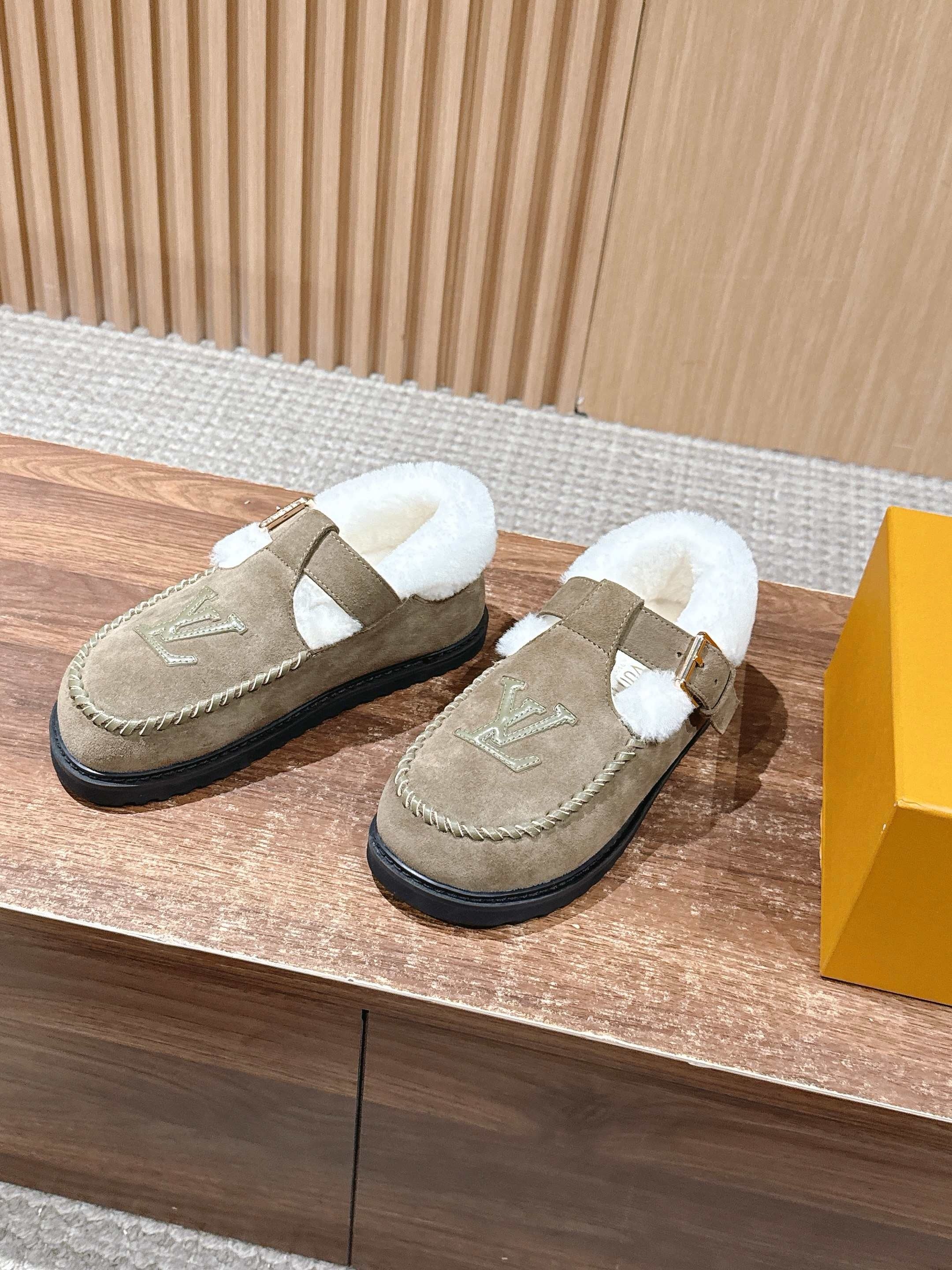 Multi-Colors Shoes