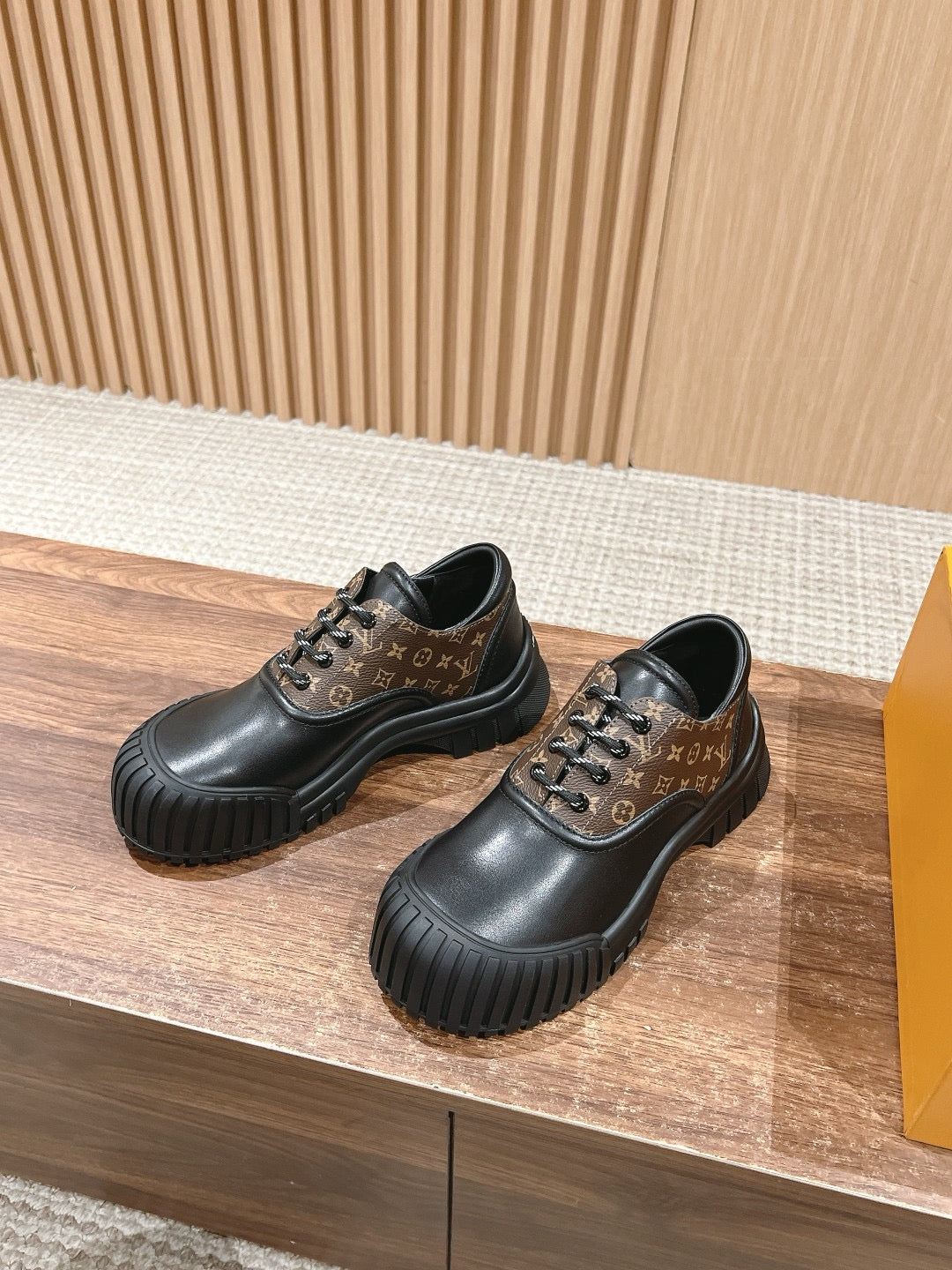 Multi-Colors Shoes