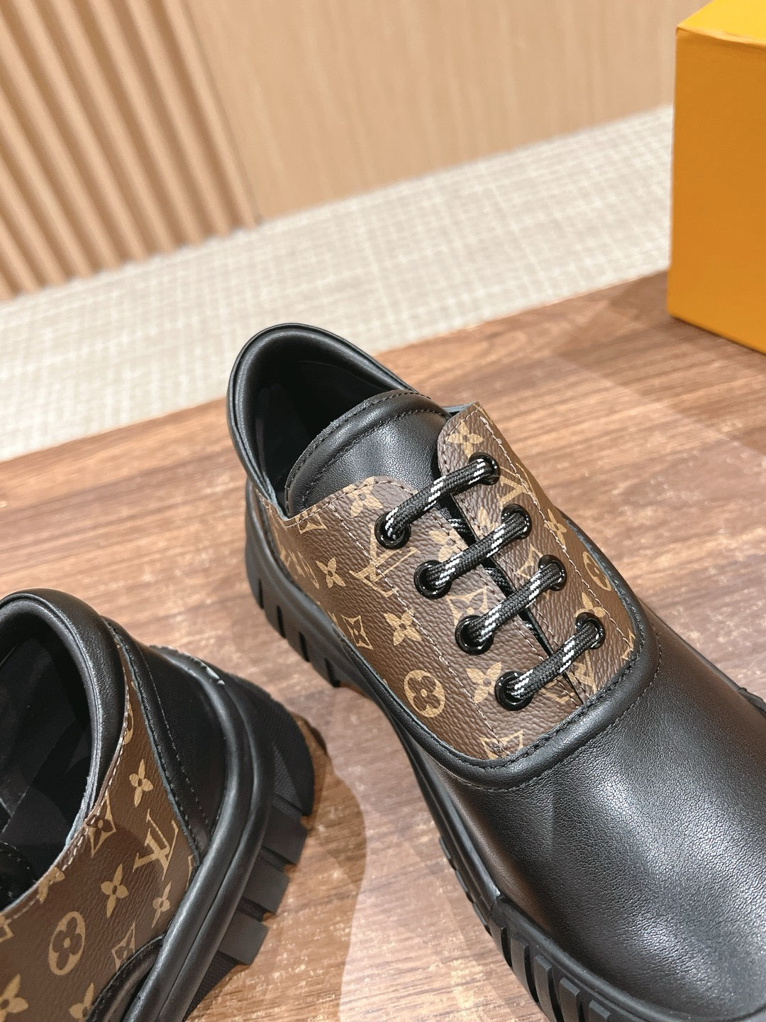 Multi-Colors Shoes