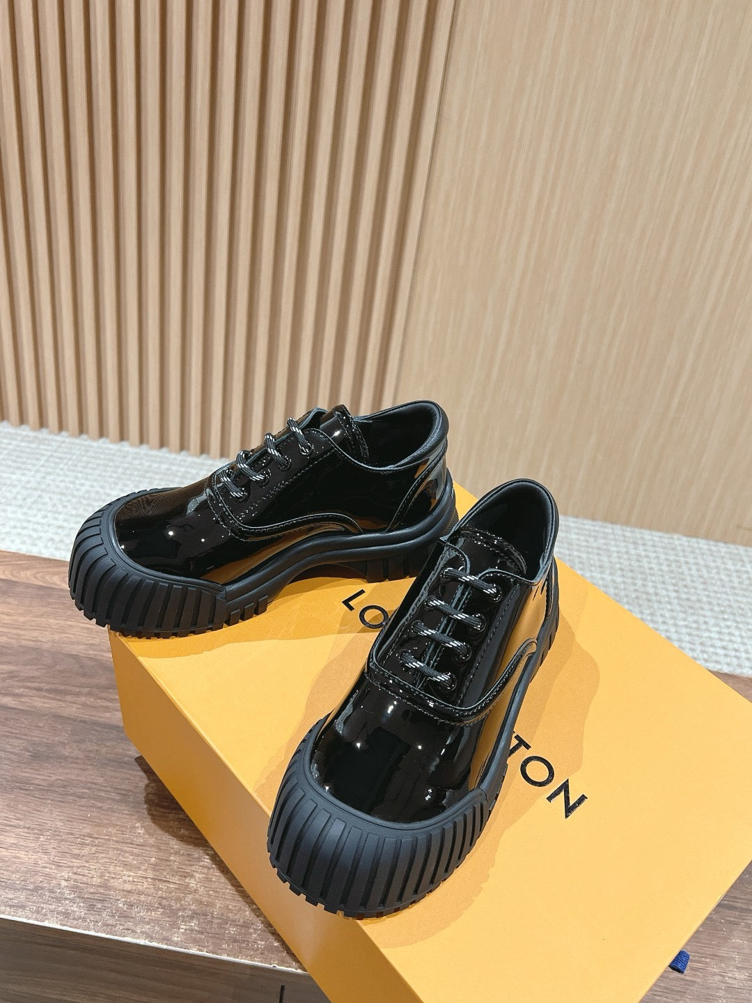 Multi-Colors Shoes