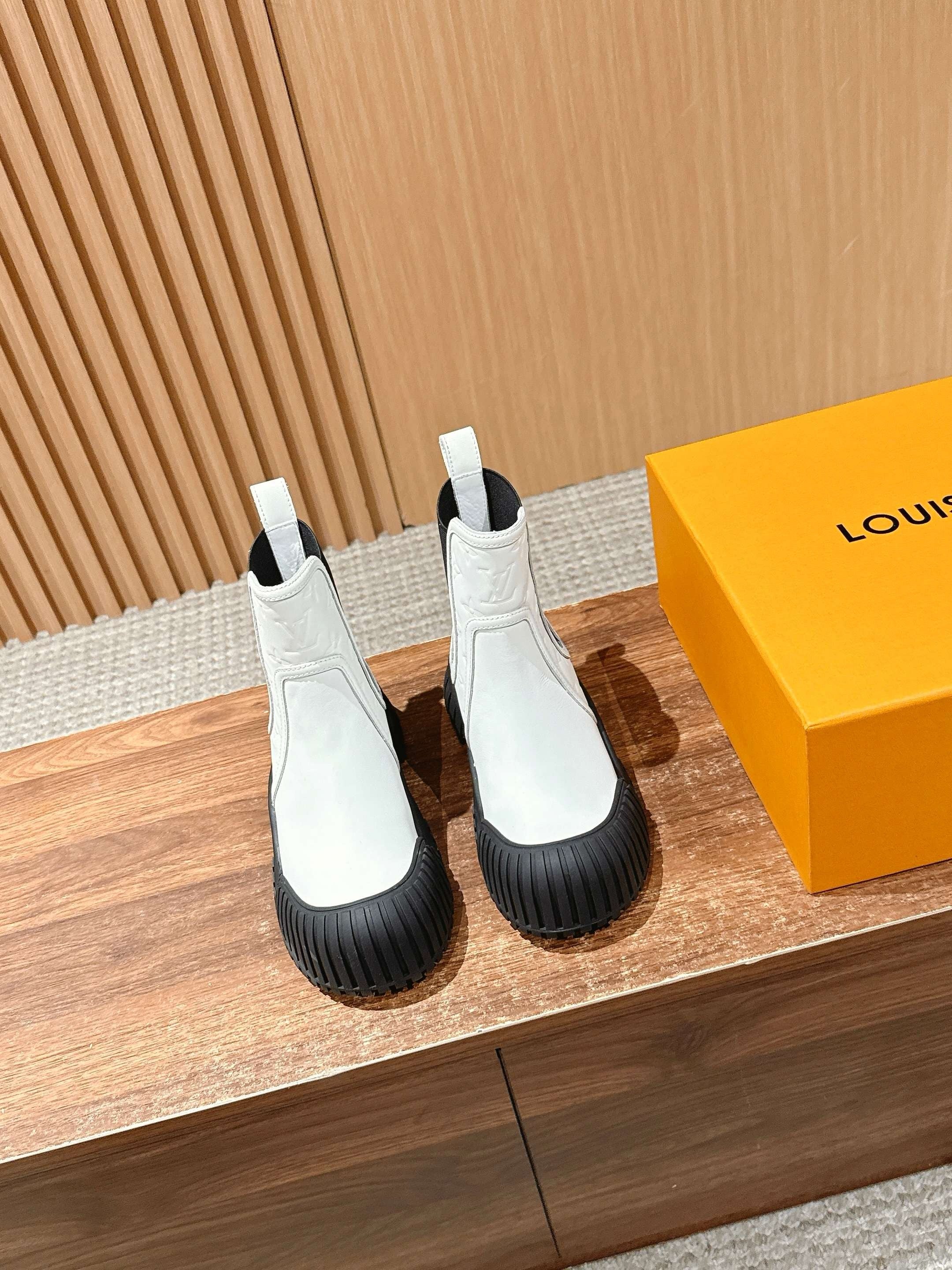 Black and White  Shoes