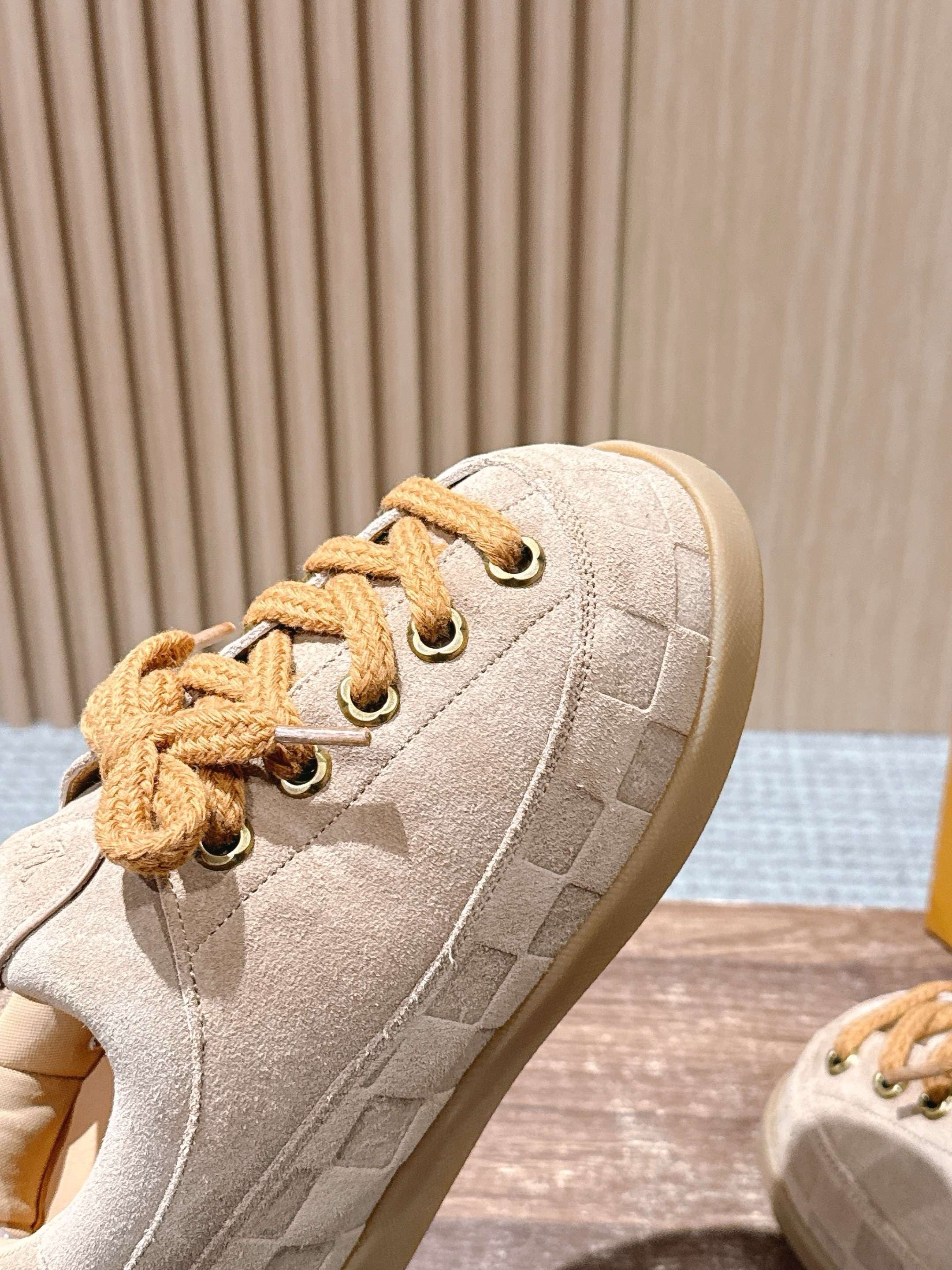 Multi-Colors Shoes