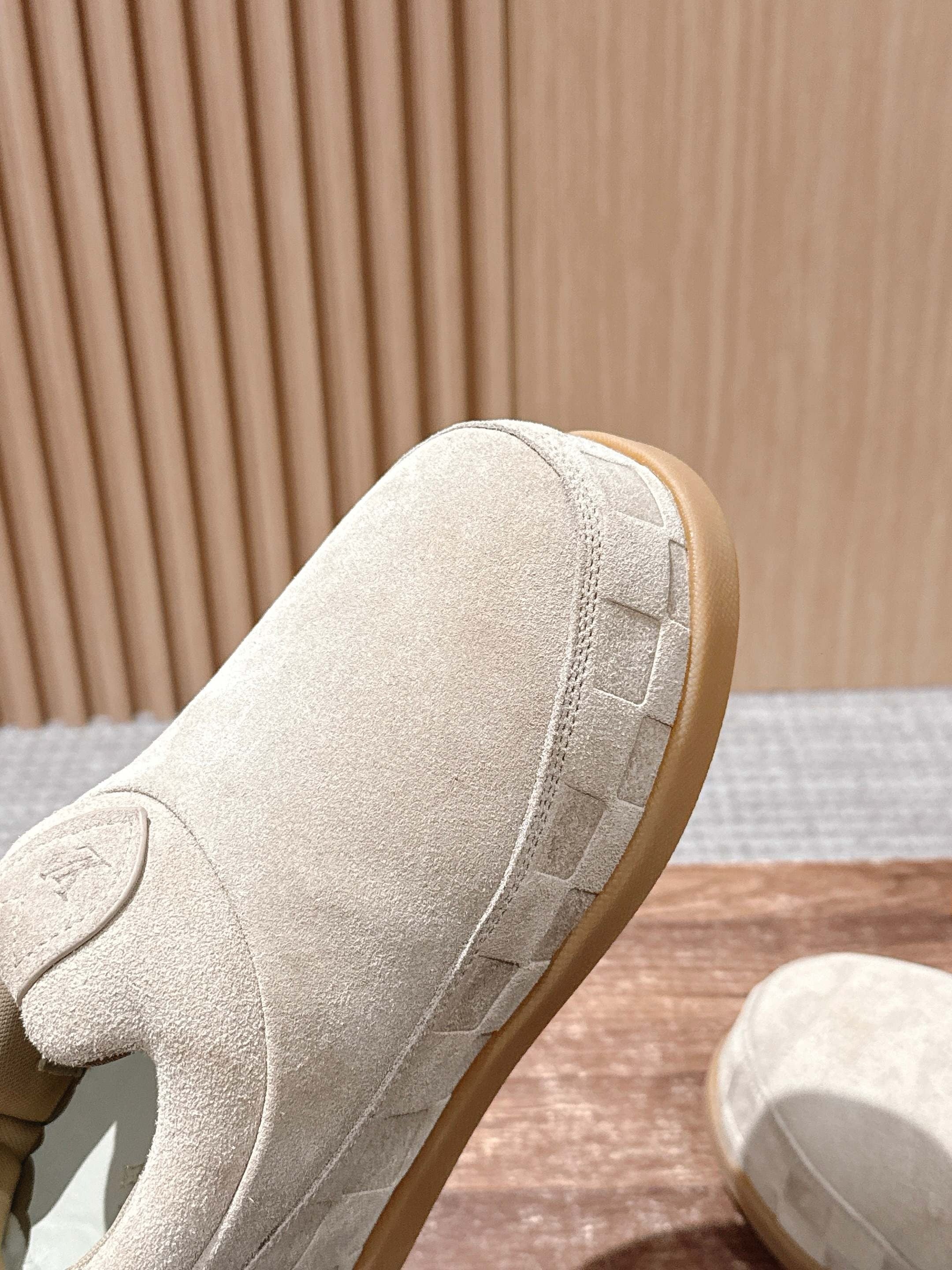 Multi-Colors Shoes