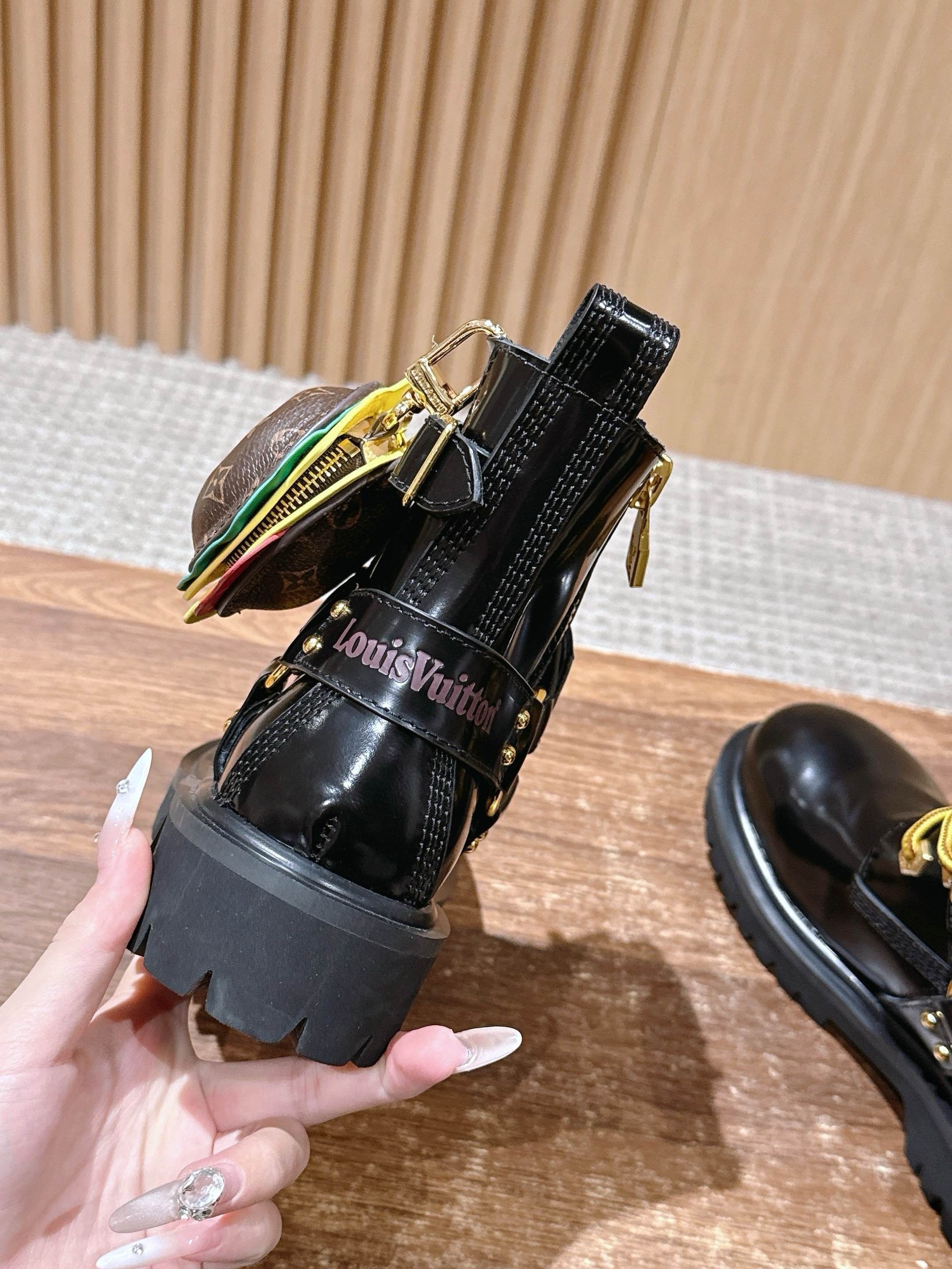 Multi-Colors Shoes