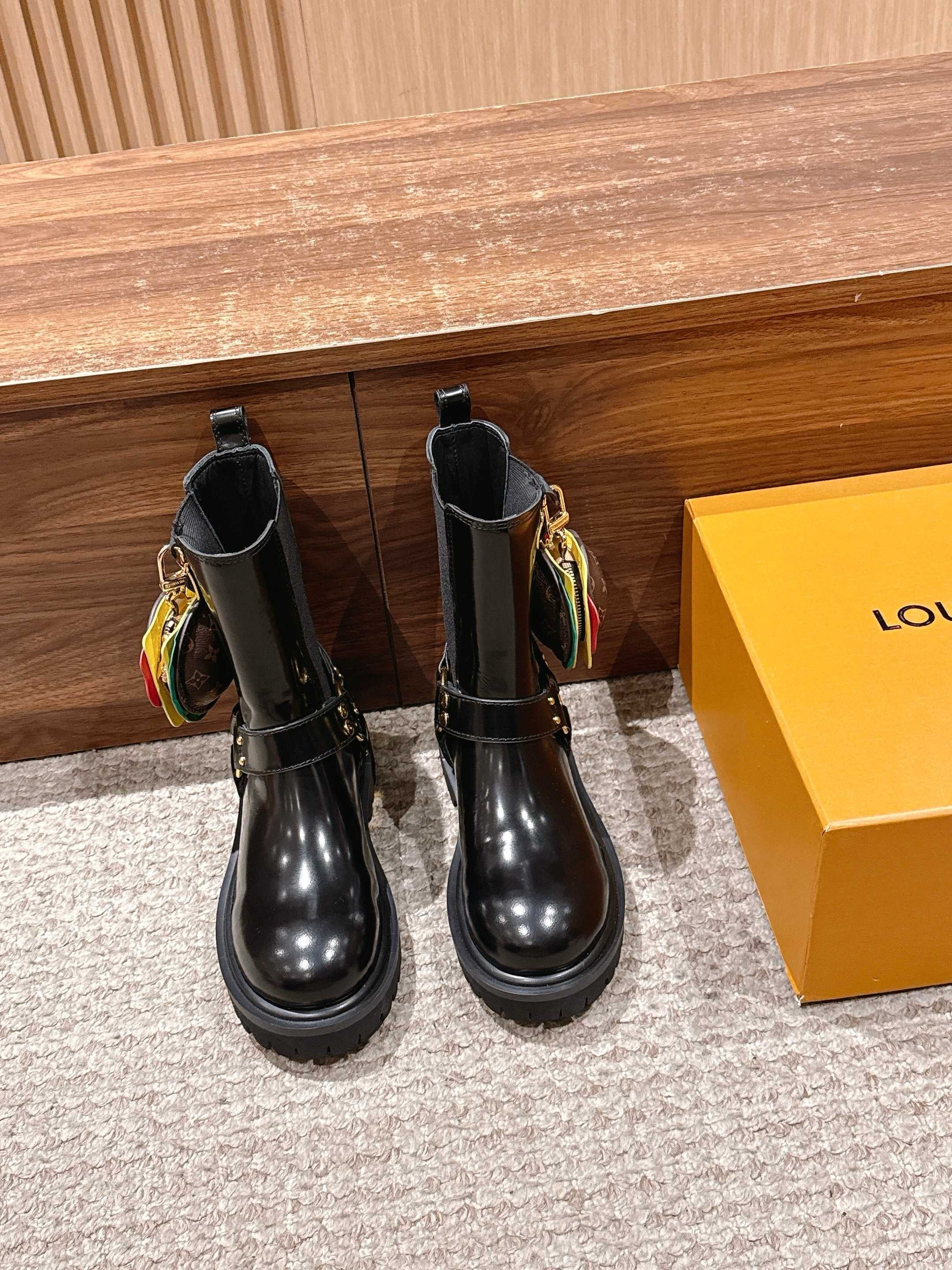 Multi-Colors Shoes