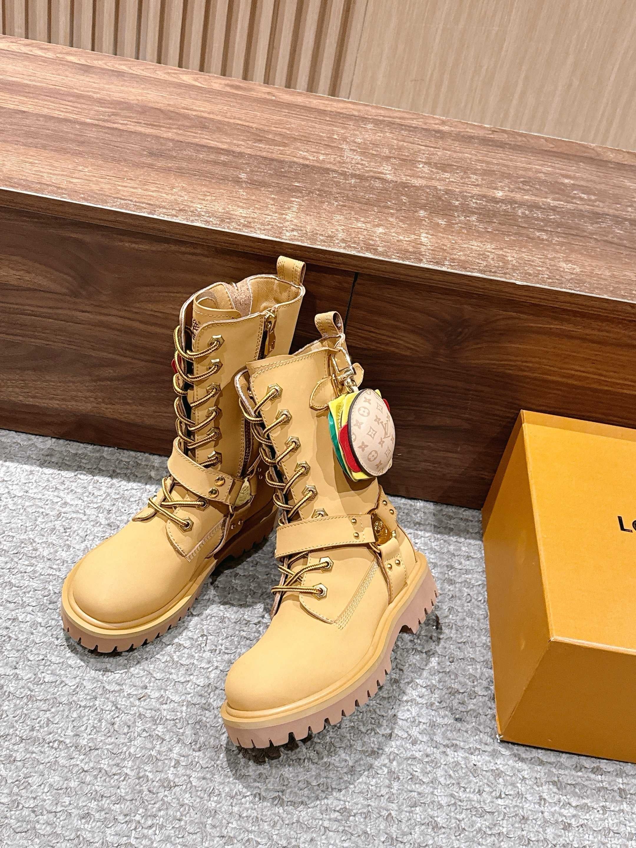Multi-Colors Shoes