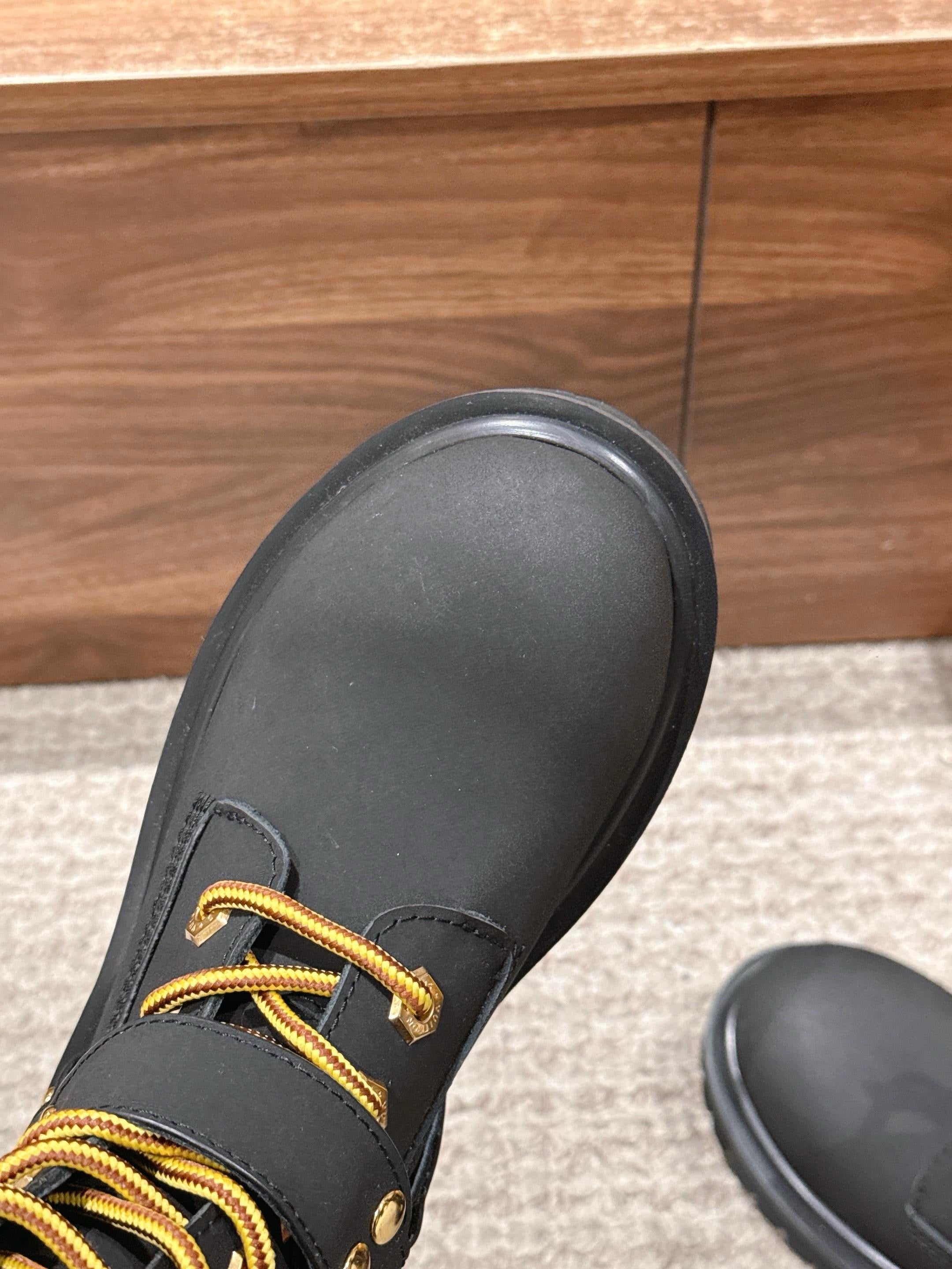 Multi-Colors Shoes