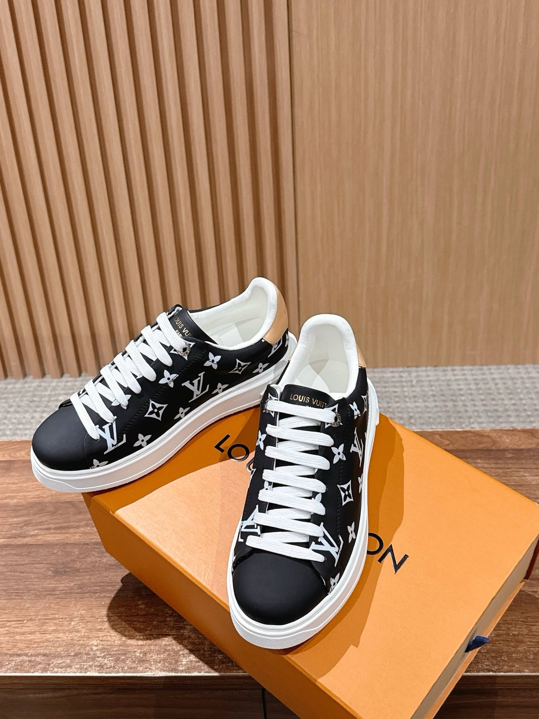 Multi-Colors Shoes