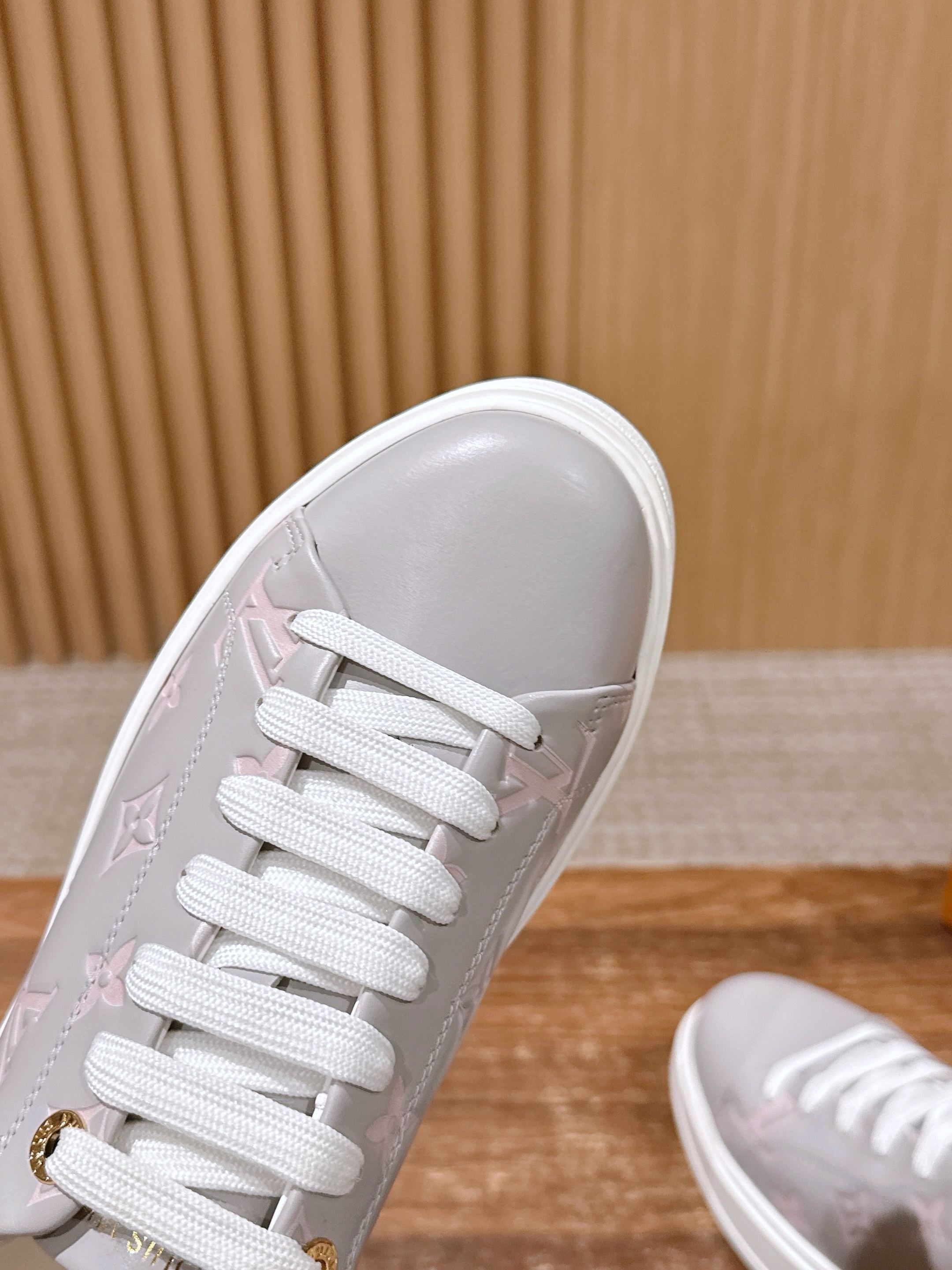 Multi-Colors Shoes