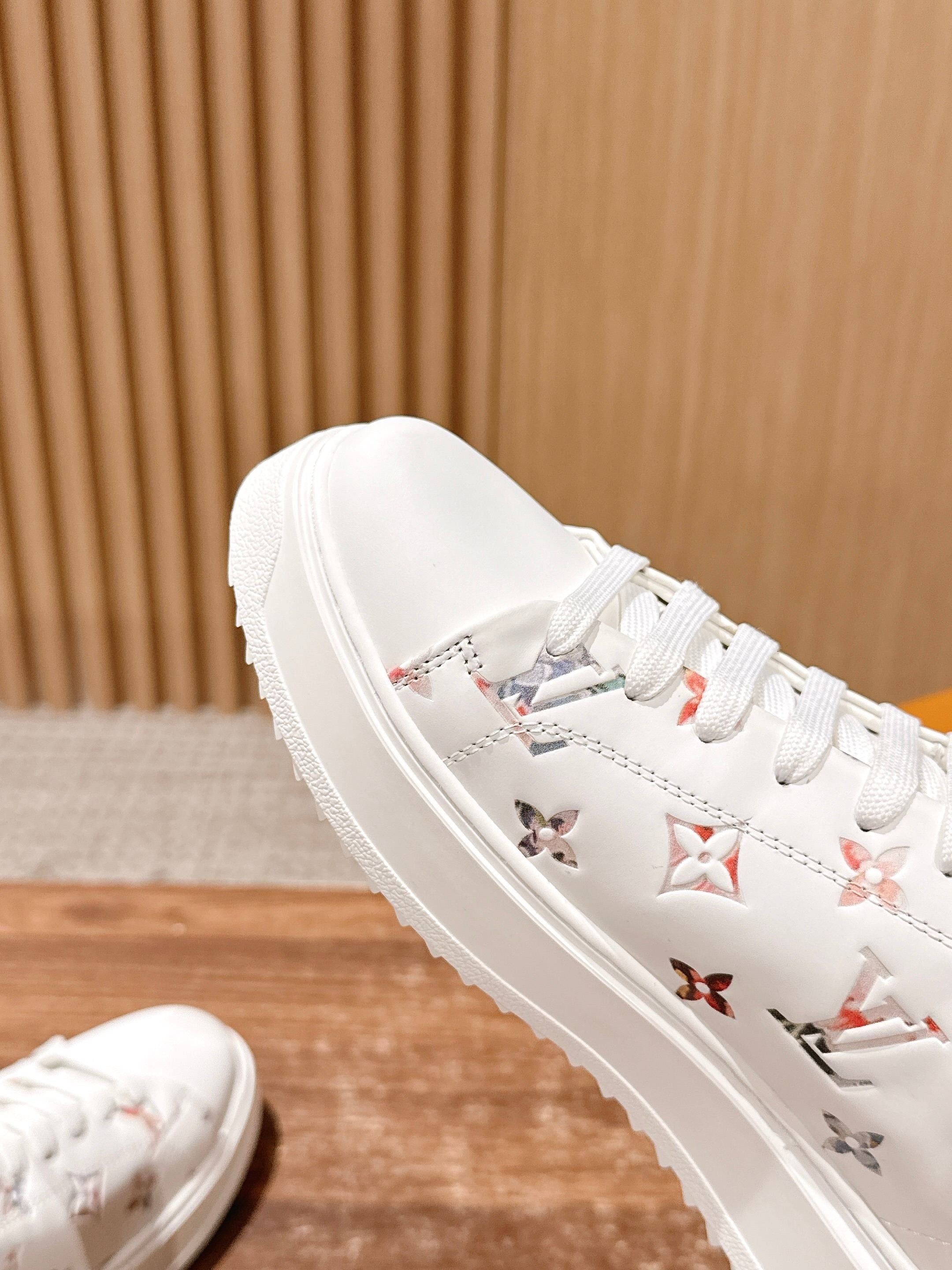 Multi-Colors Shoes