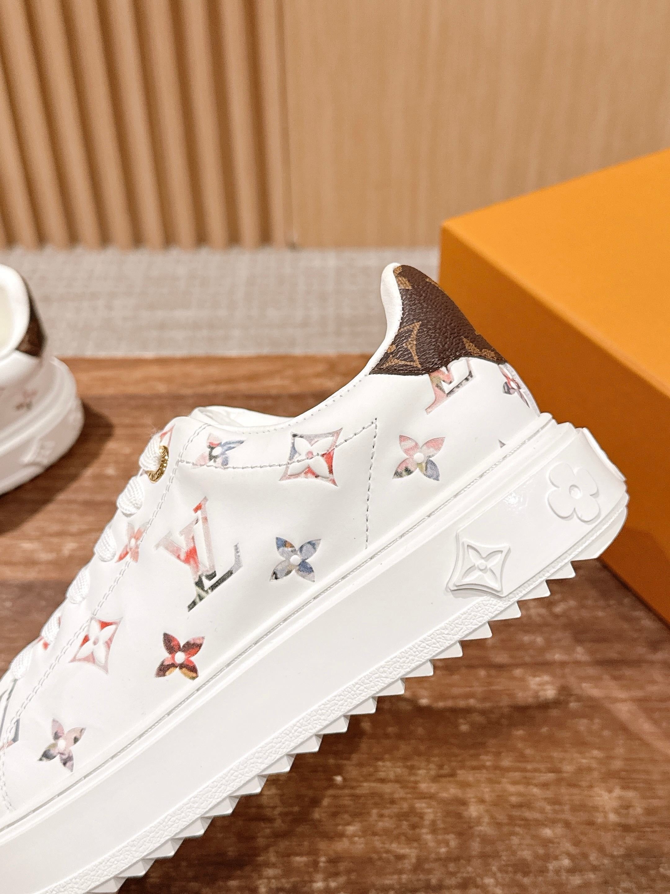 Multi-Colors Shoes