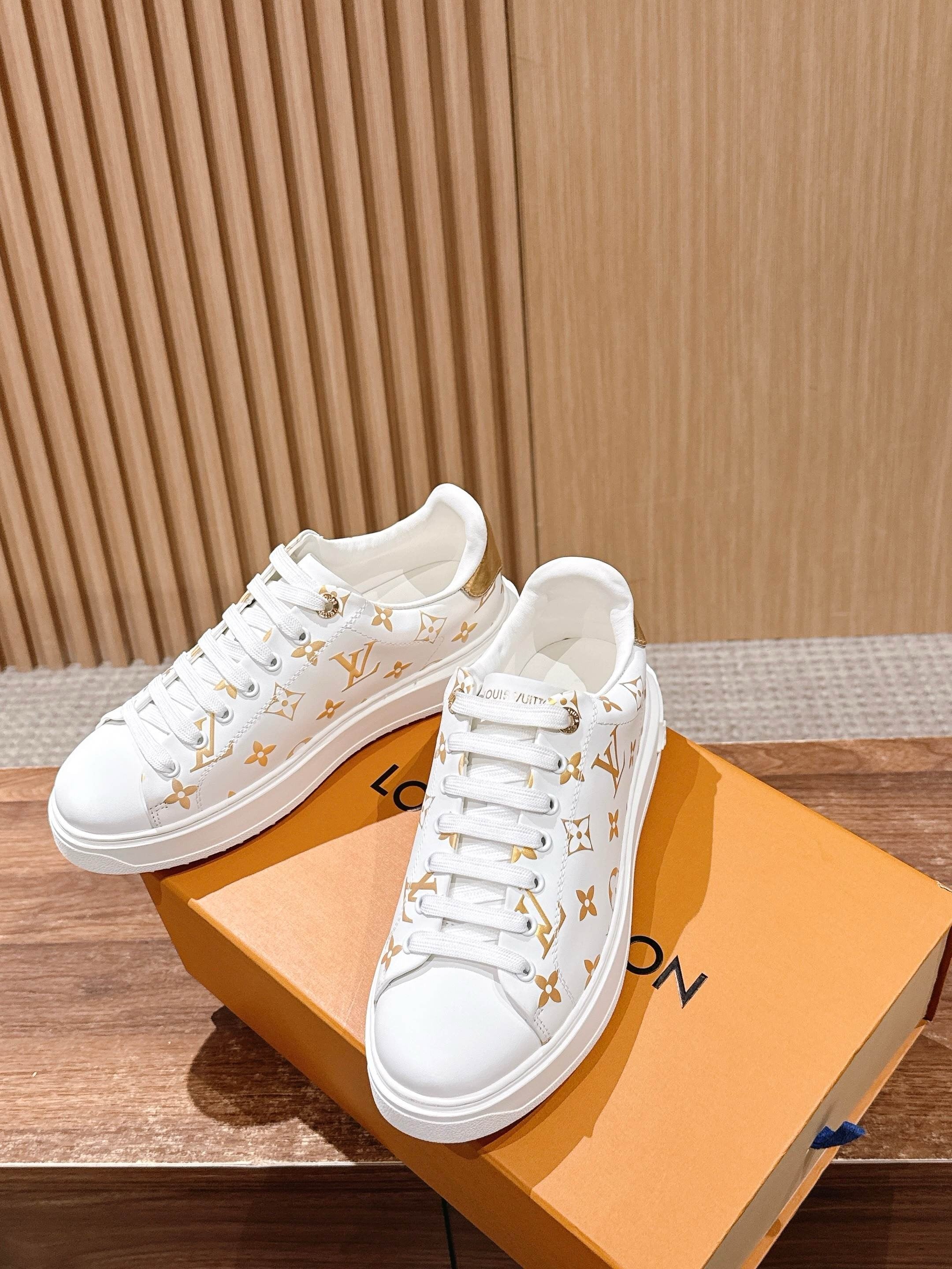 Multi-Colors Shoes