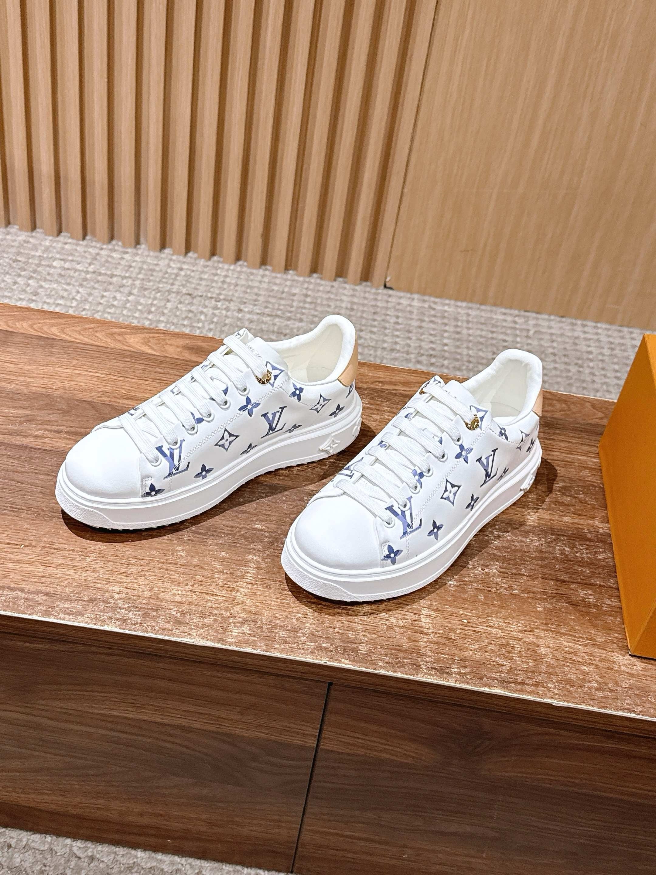 Multi-Colors Shoes