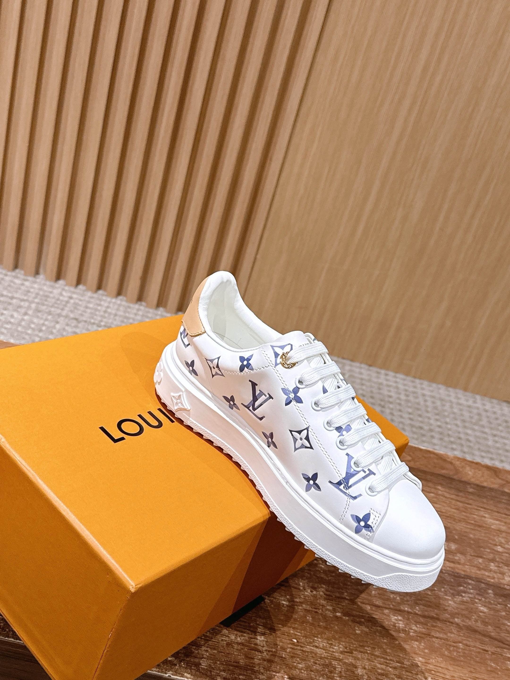 Multi-Colors Shoes