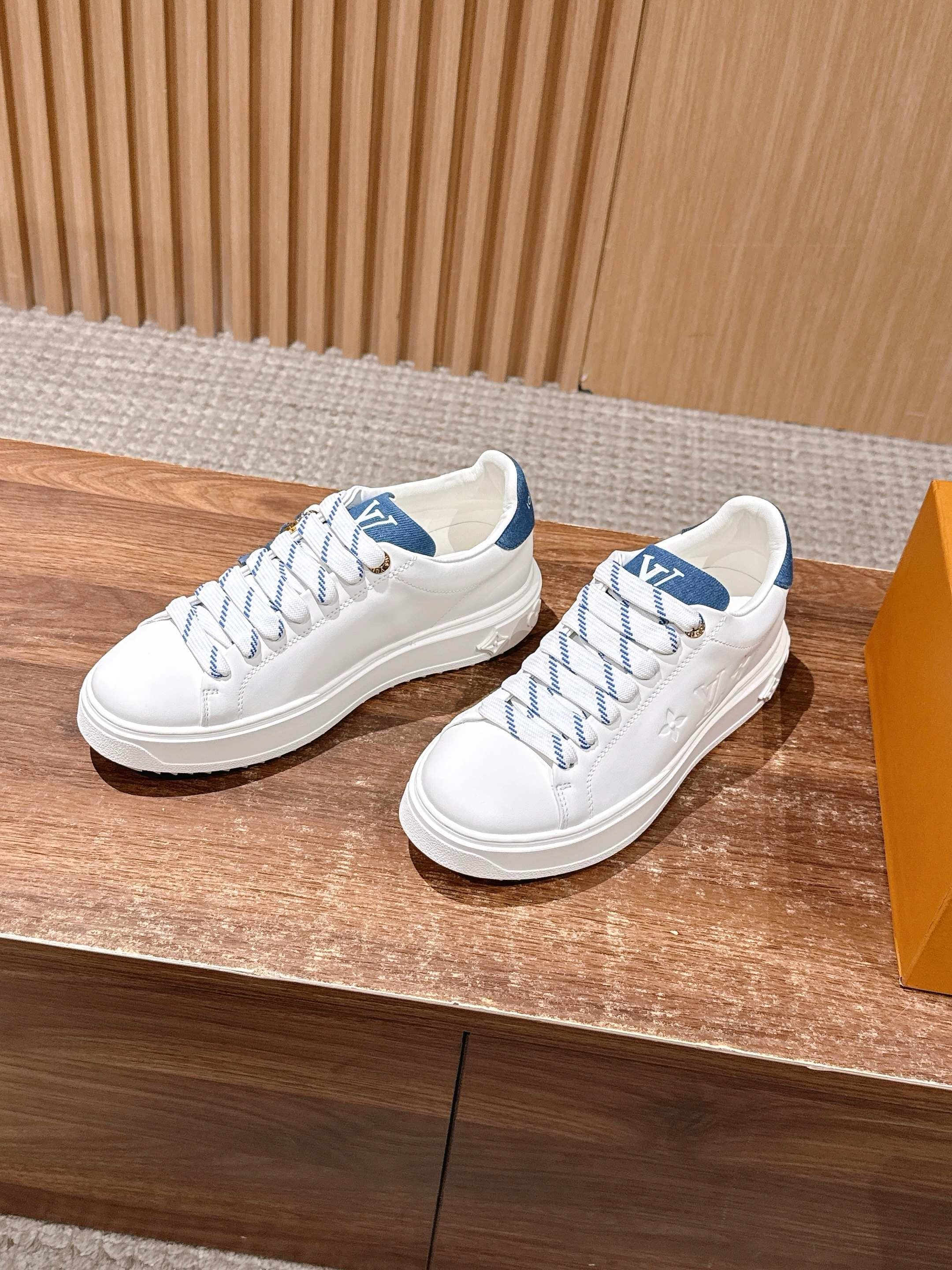 Multi-Colors Shoes