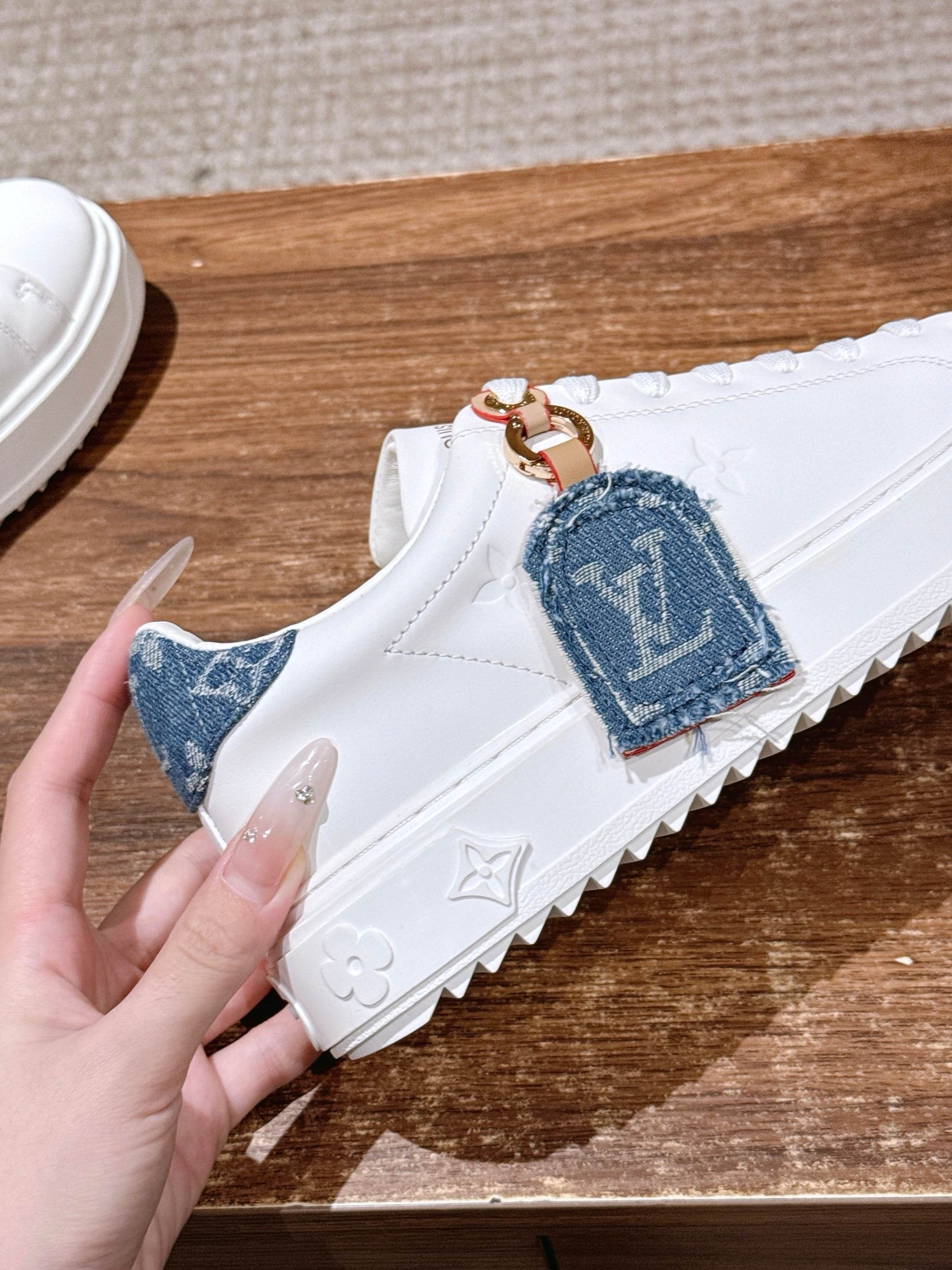 Multi-Colors Shoes