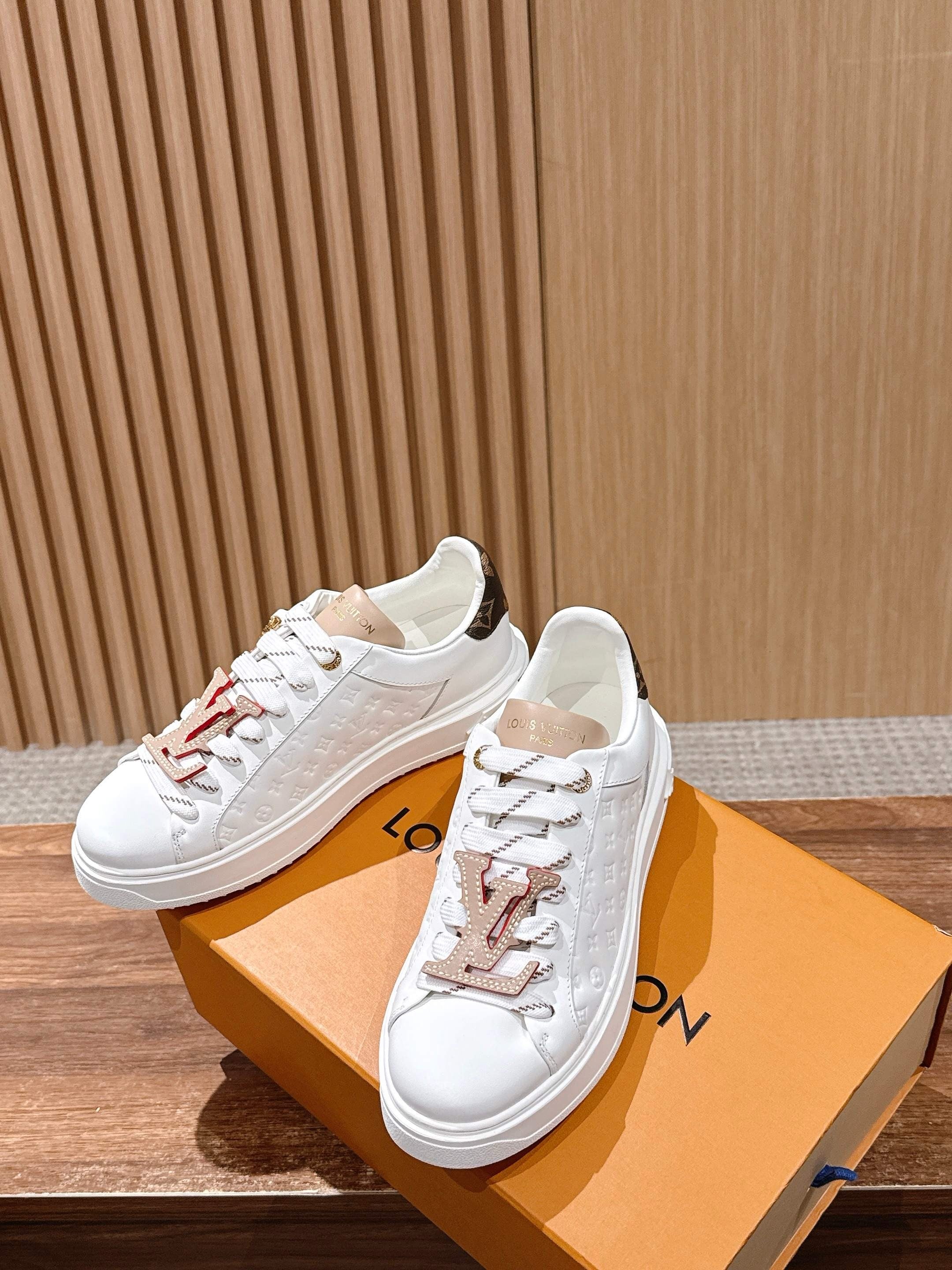 Multi-Colors Shoes
