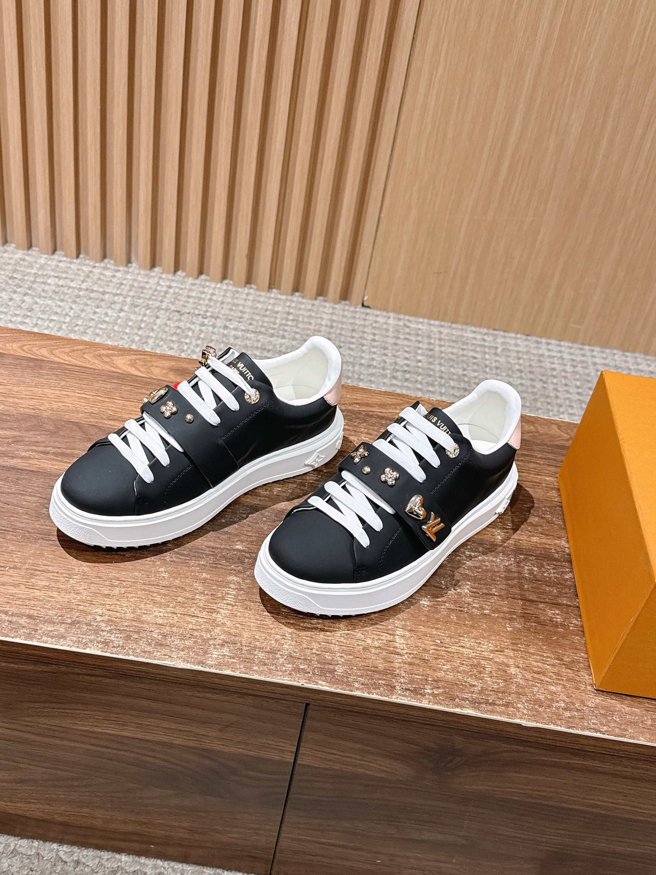 Multi-Colors Shoes