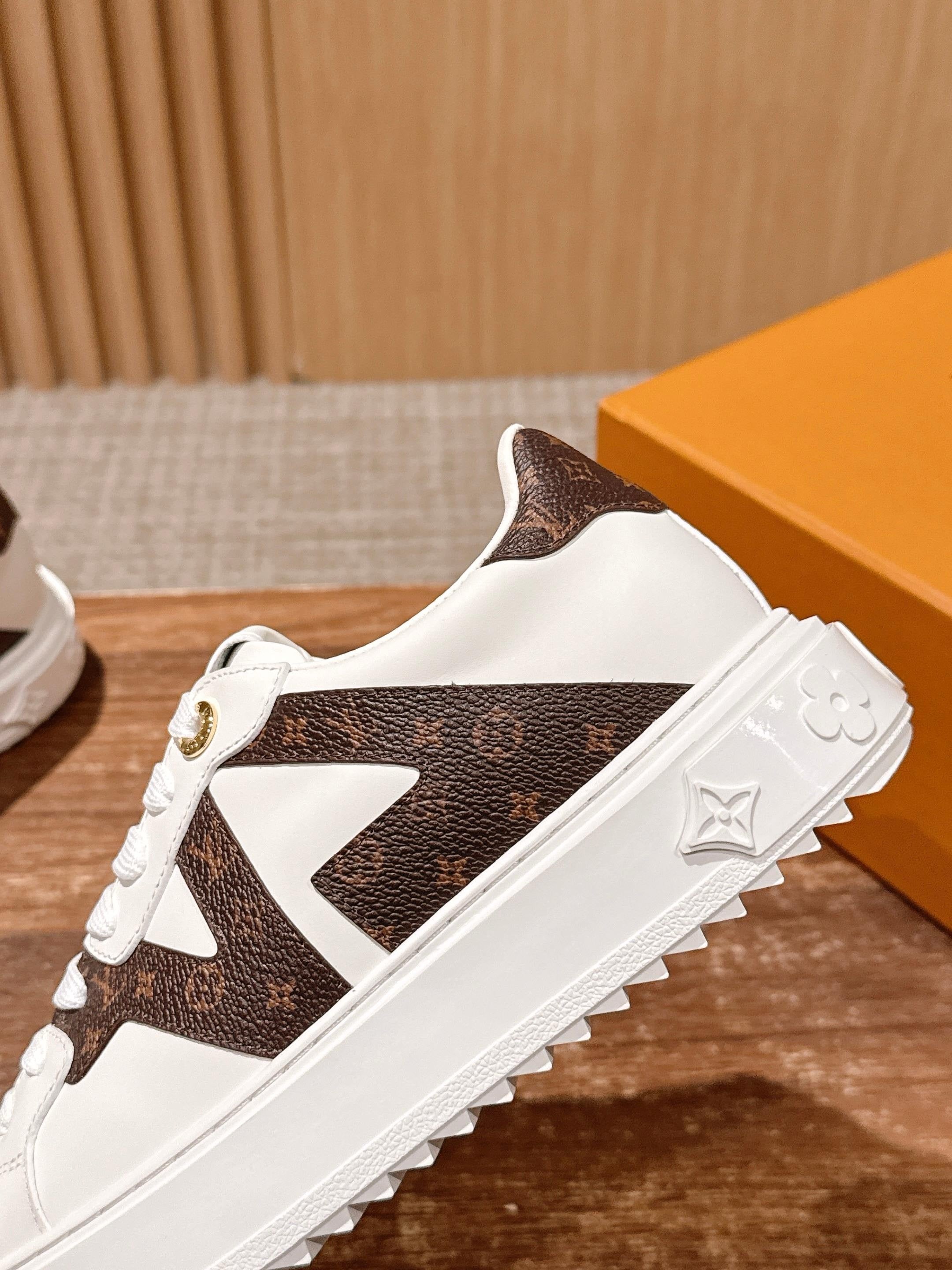 Multi-Colors Shoes