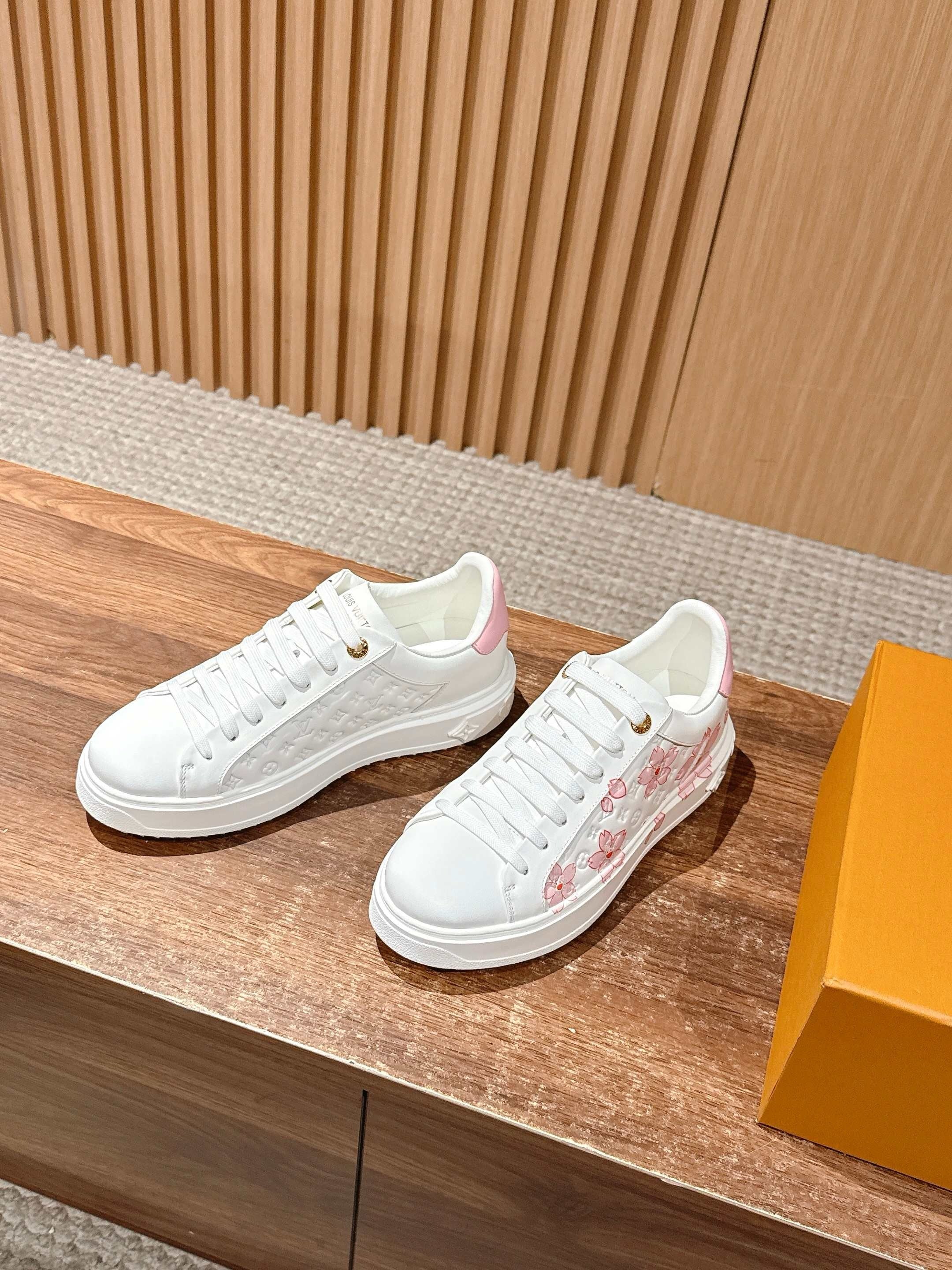 Multi-Colors Shoes