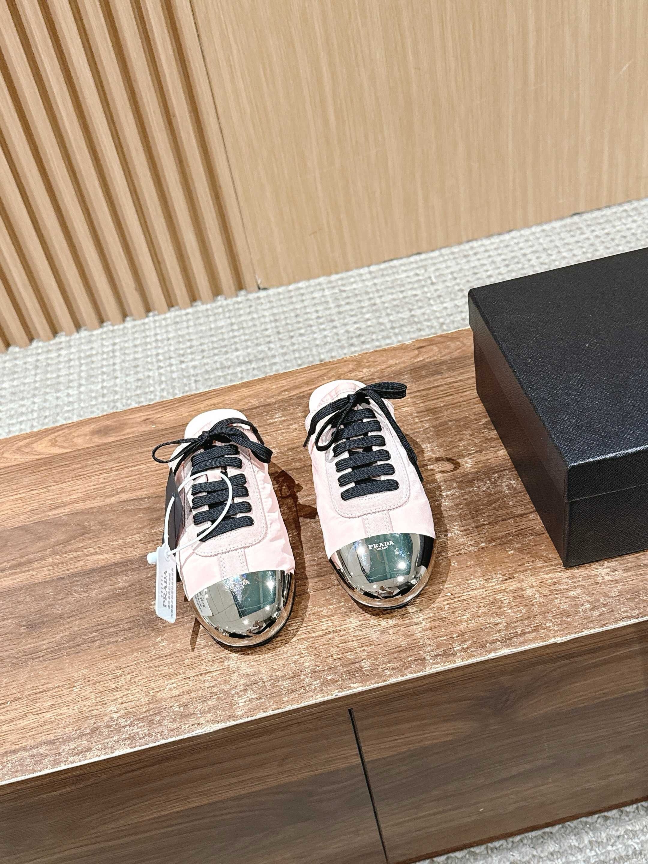 Multi-Colors Shoes