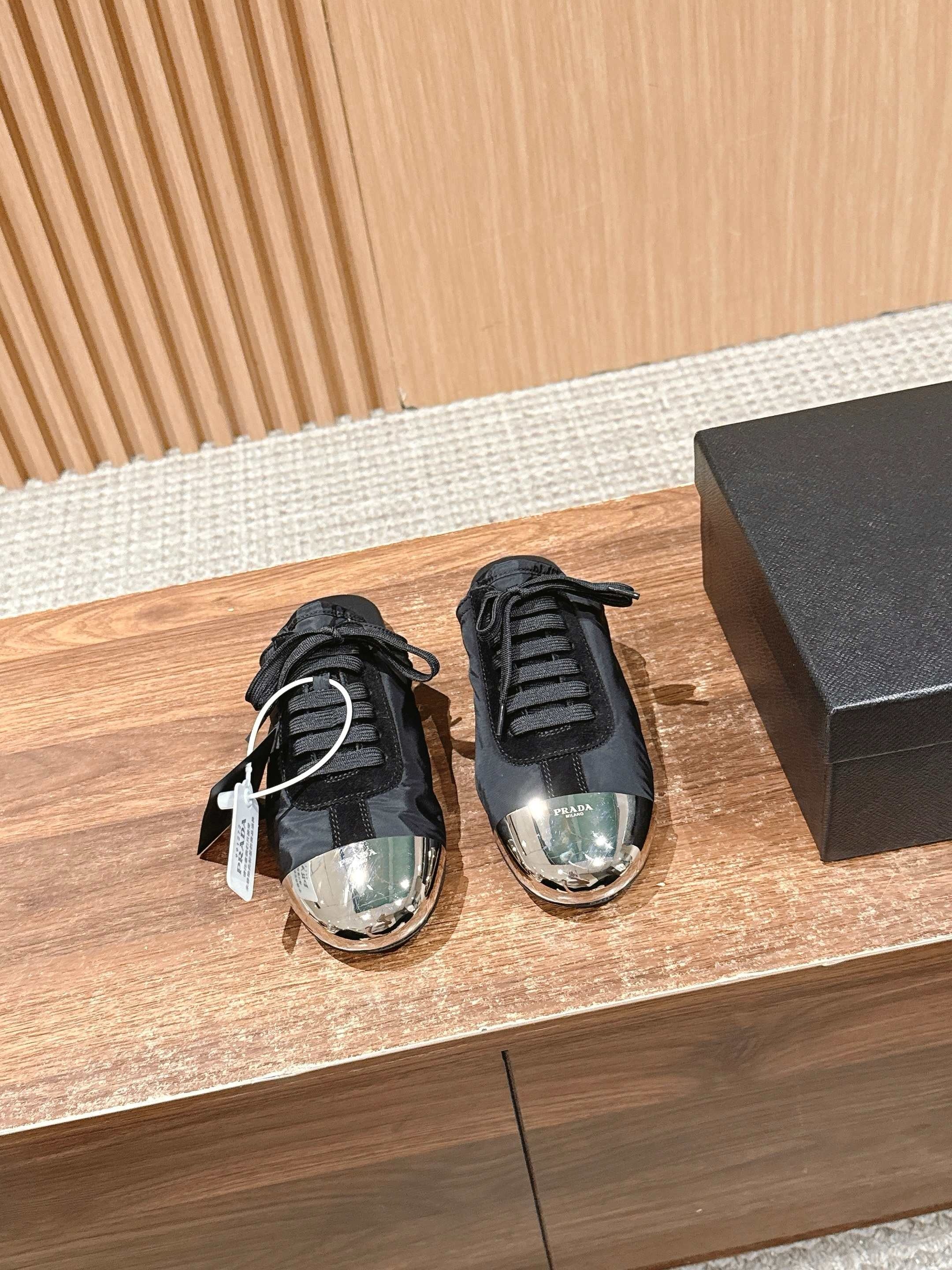 Multi-Colors Shoes