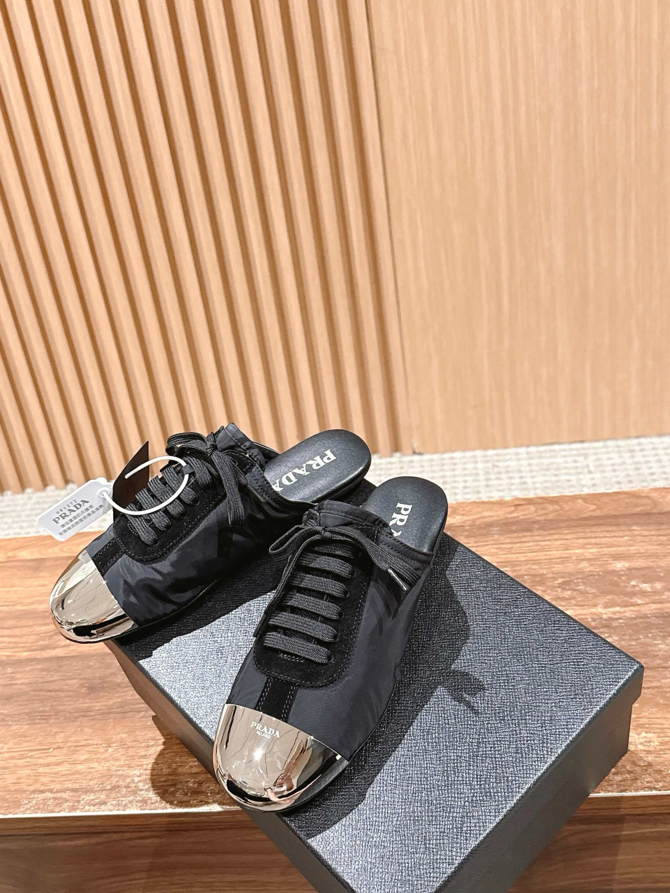Multi-Colors Shoes