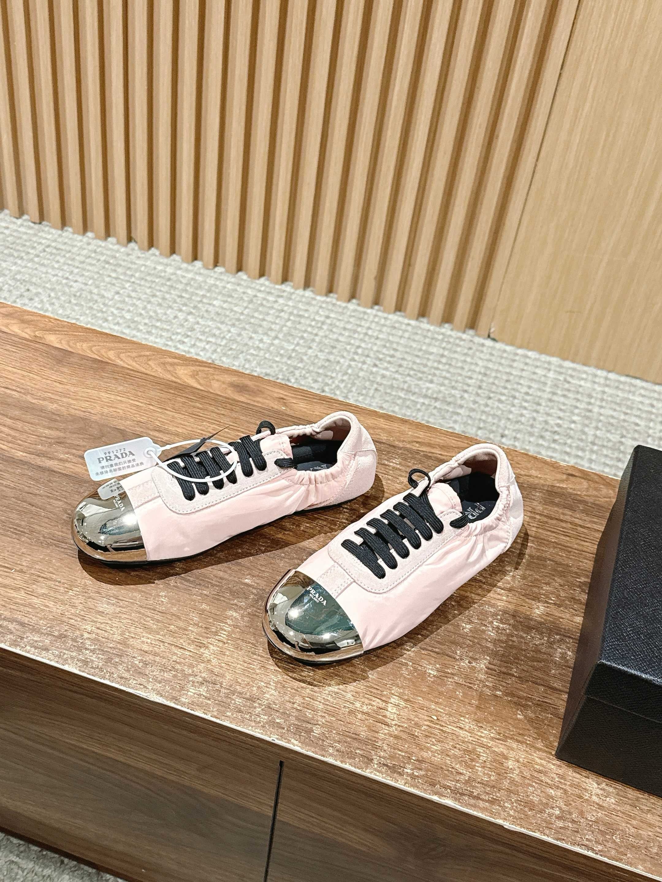 Multi-Colors Shoes