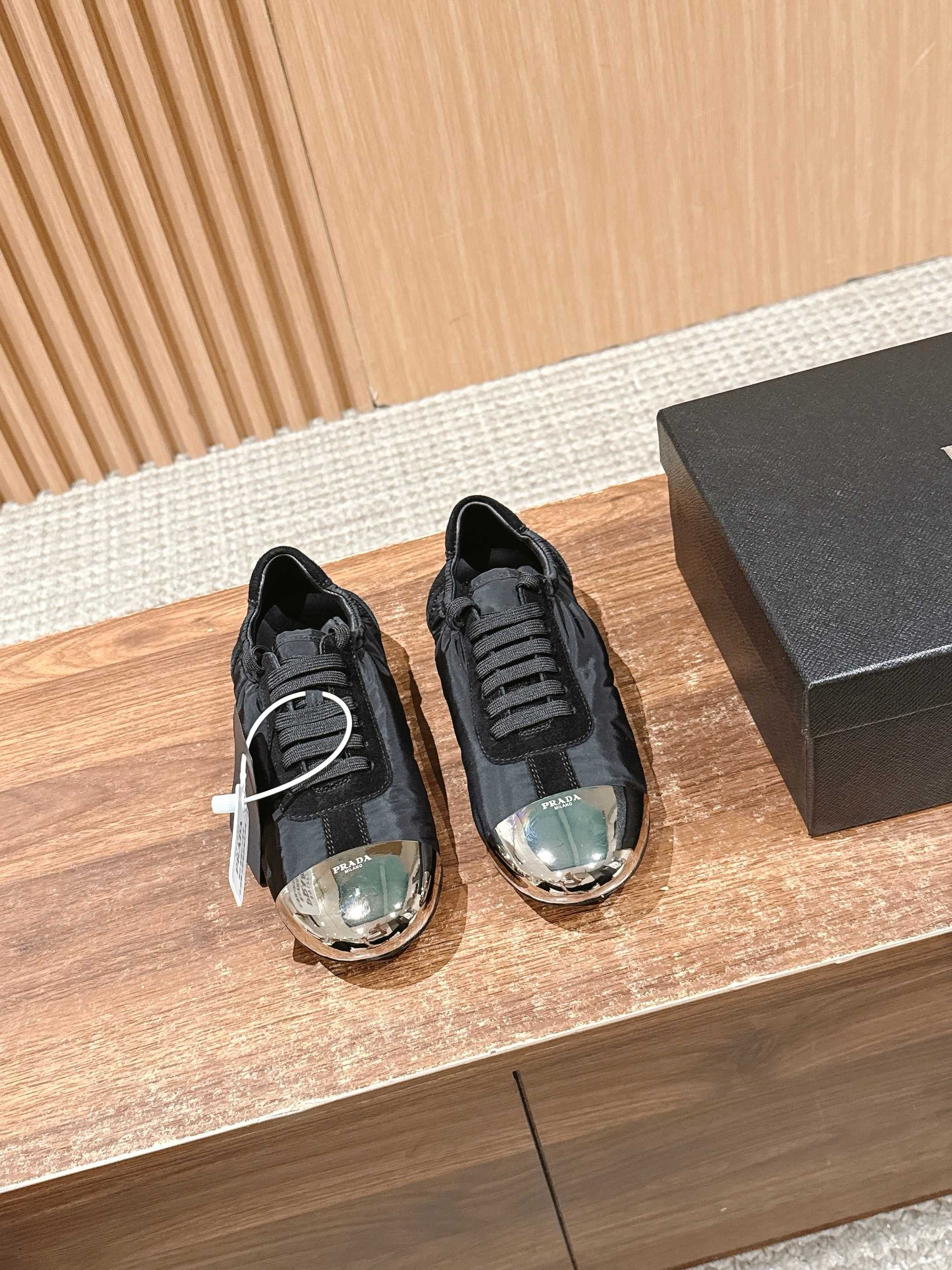 Multi-Colors Shoes