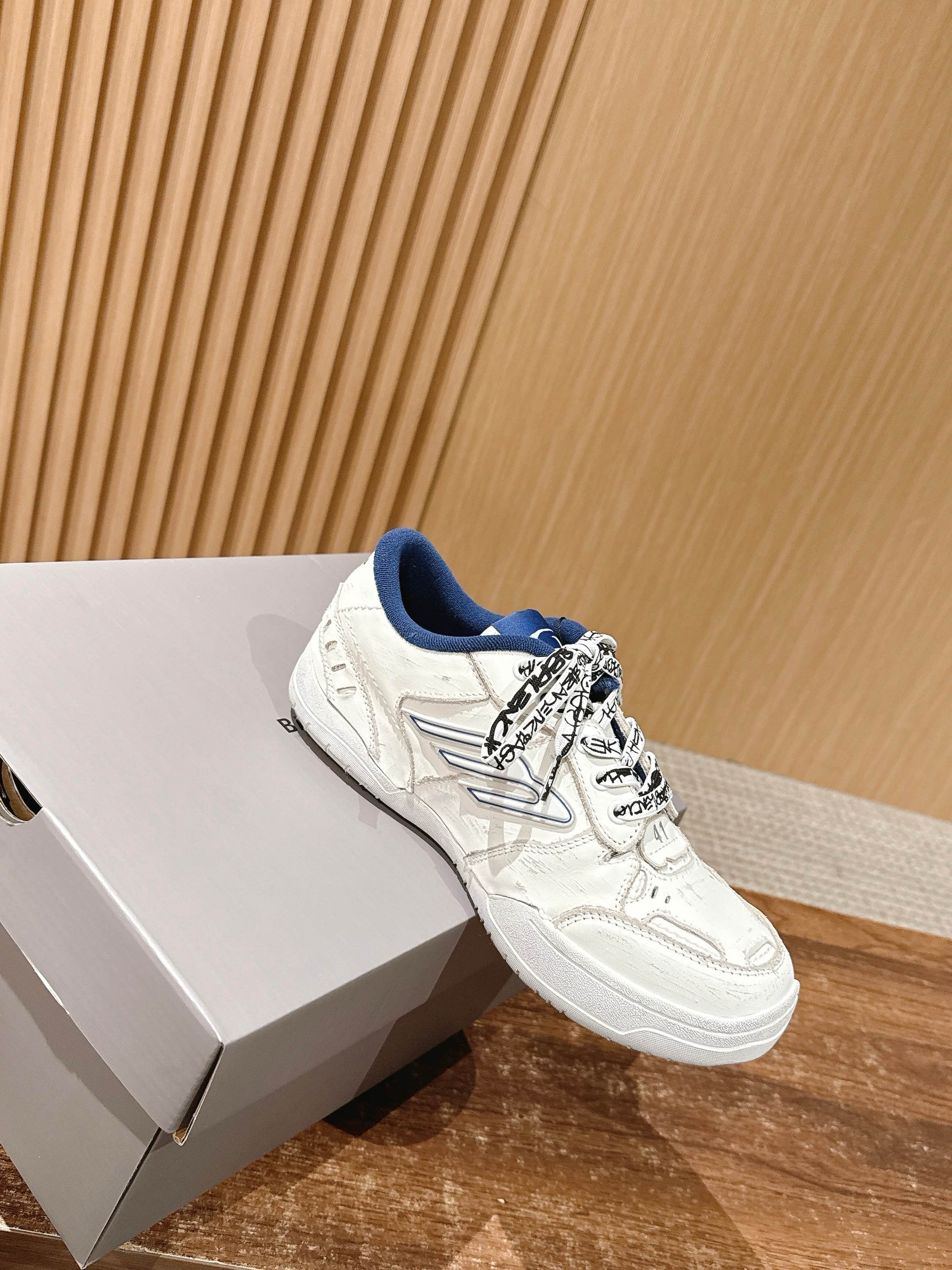 Multi-Colors Shoes