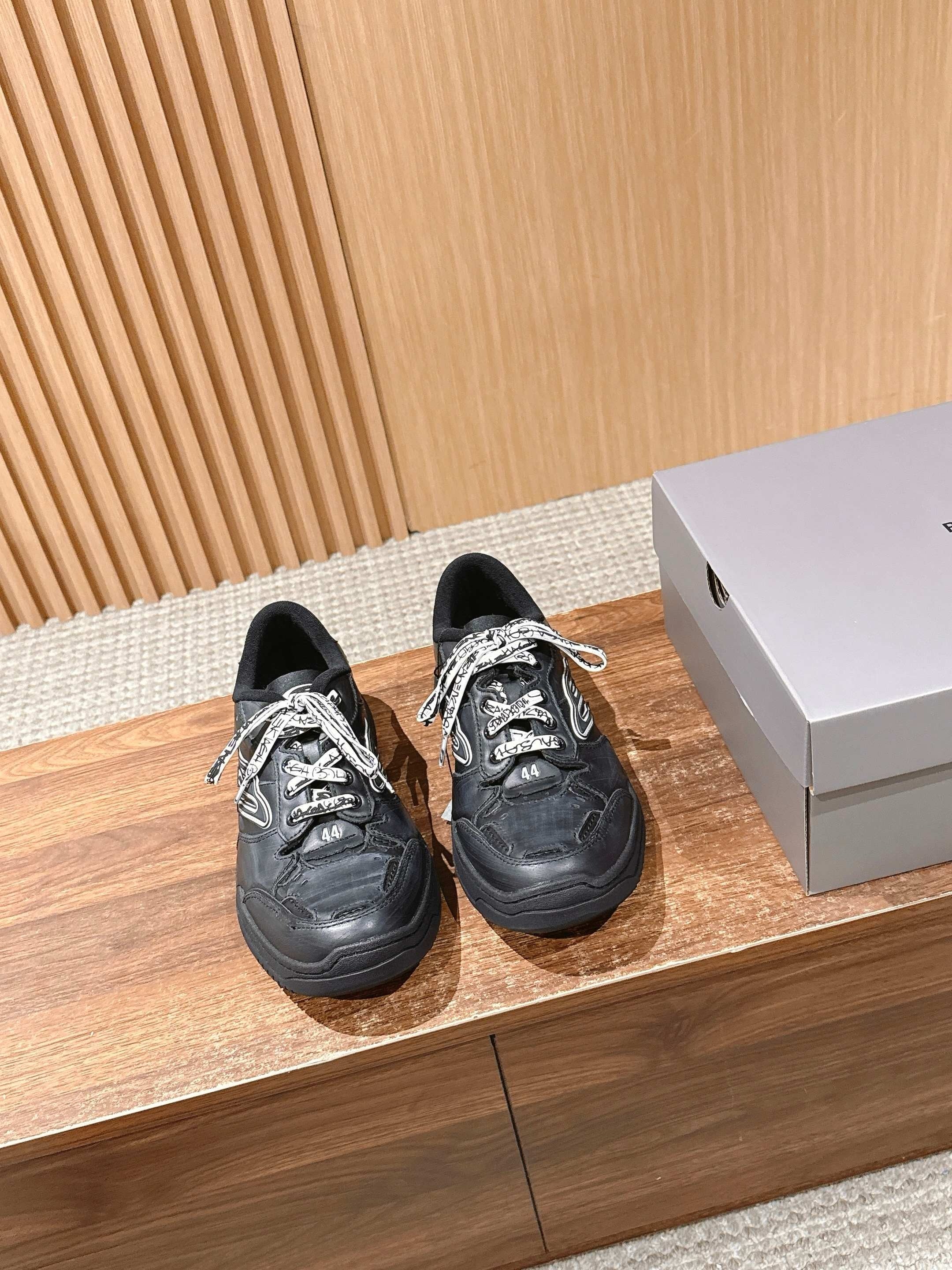 Multi-Colors Shoes