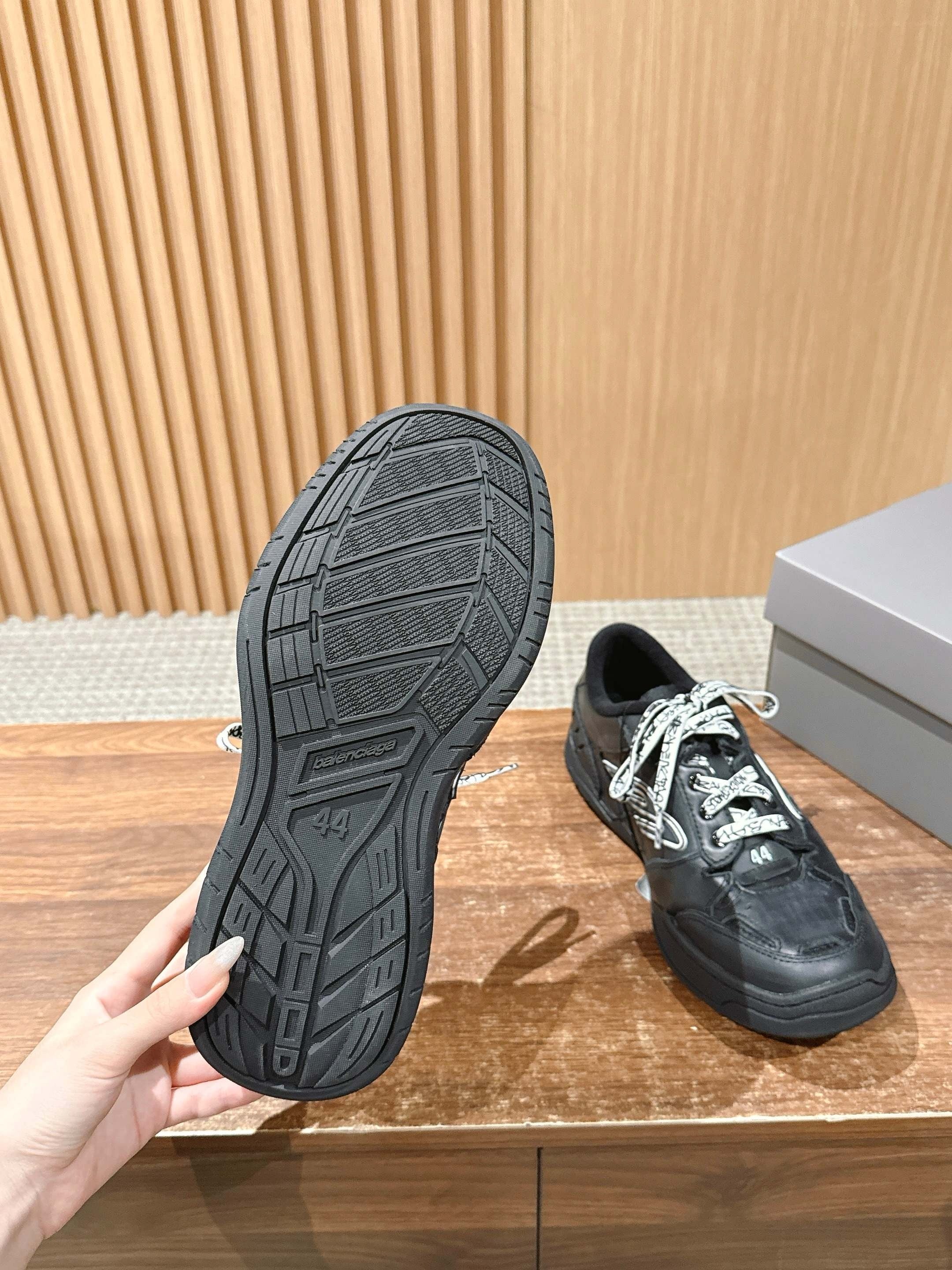 Multi-Colors Shoes