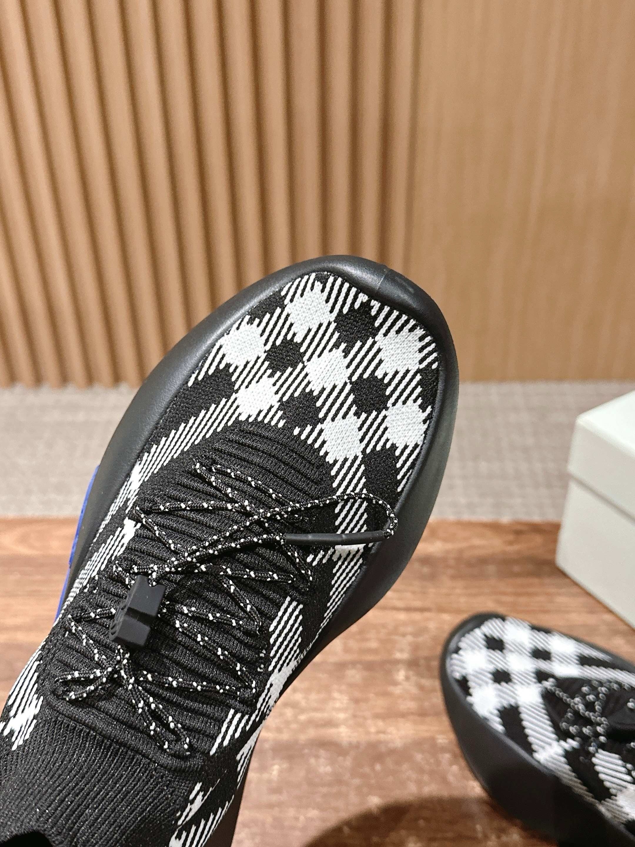 Multi-Colors Shoes
