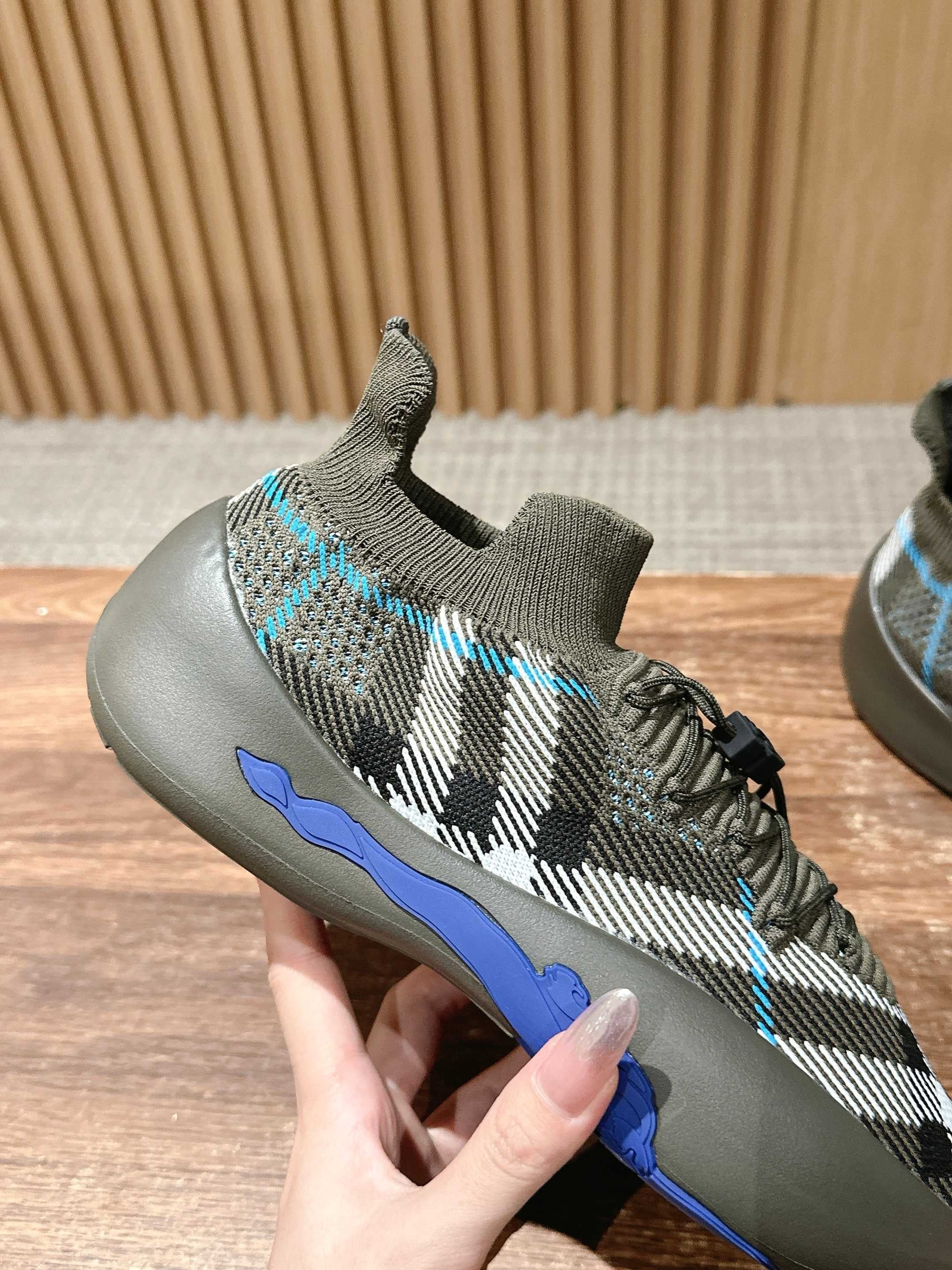 Multi-Colors Shoes
