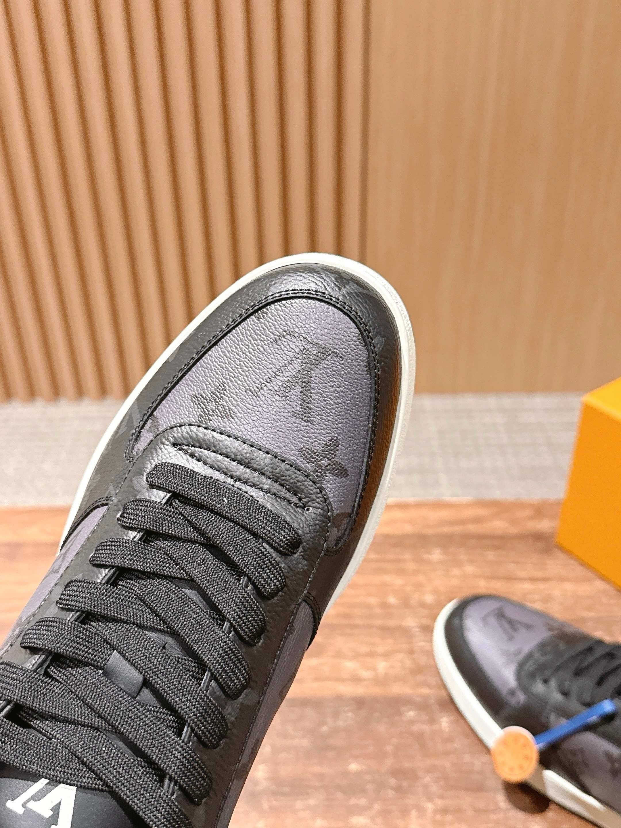 Multi-Colors Shoes