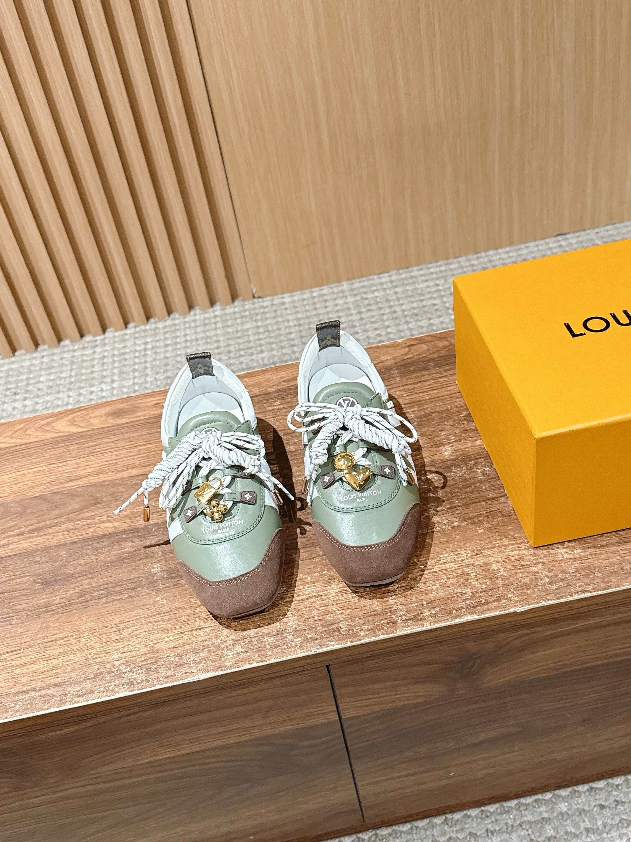 Multi-Colors Shoes