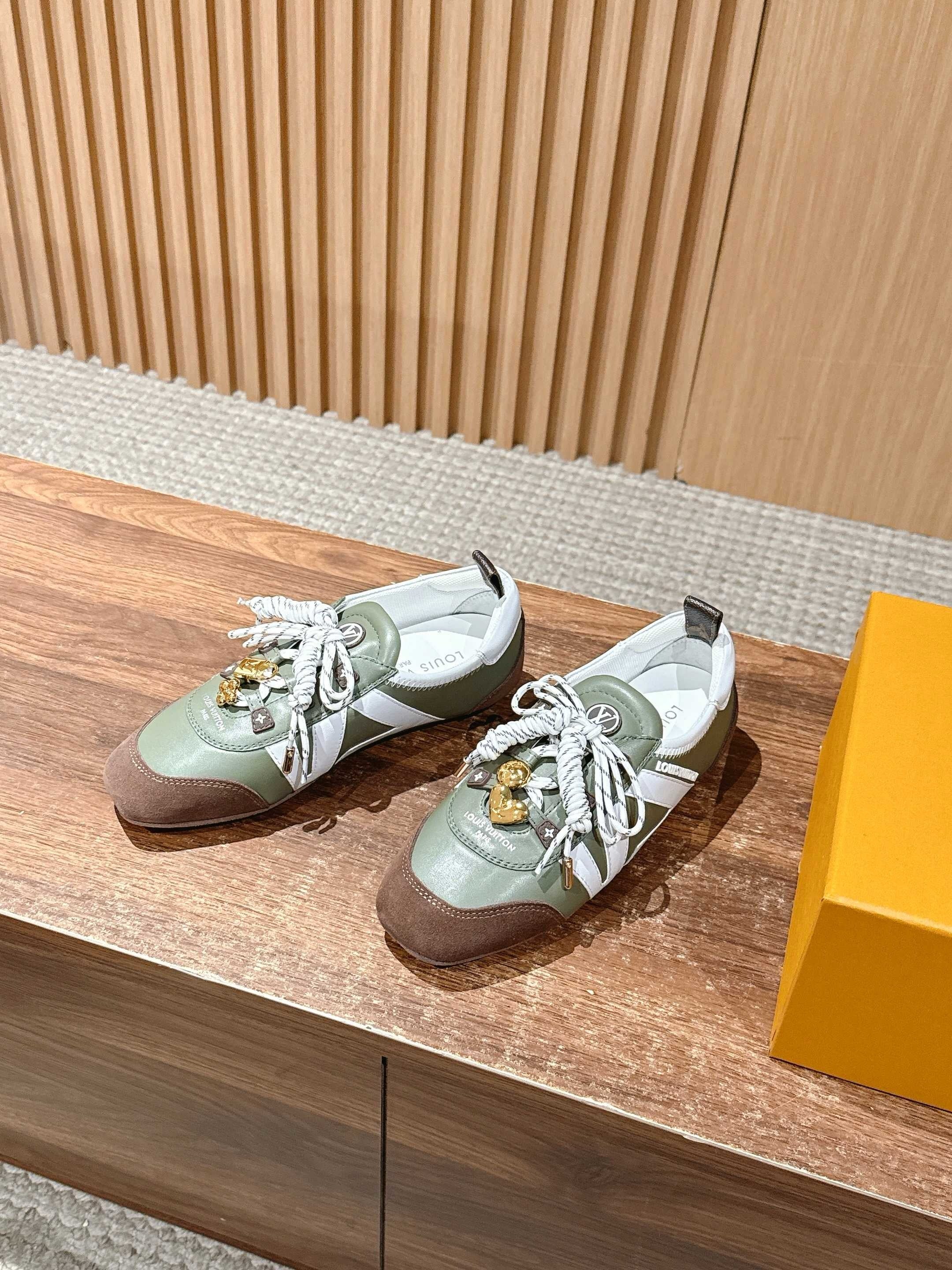 Multi-Colors Shoes