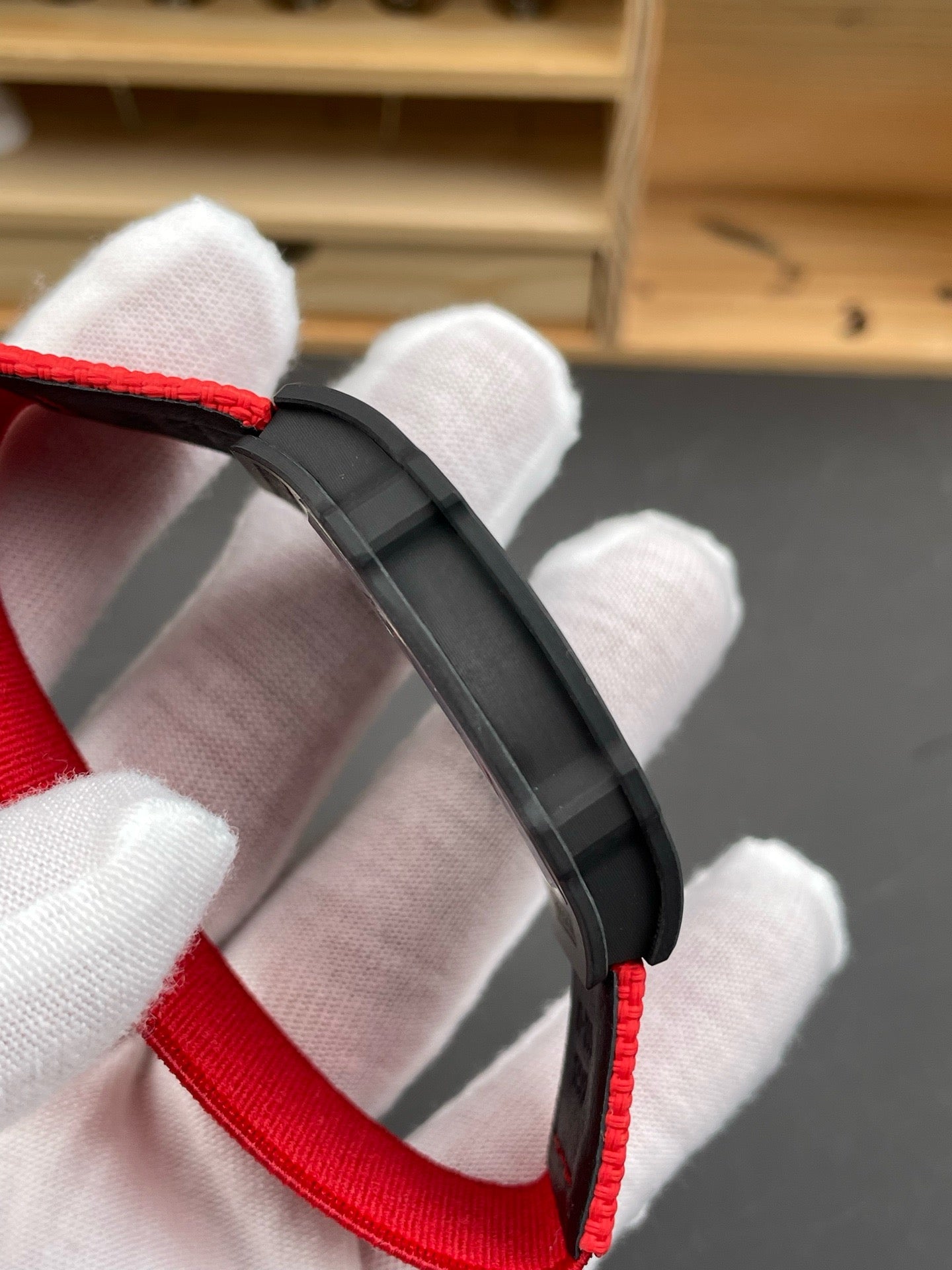 Red Black Watch - FashionHype.xyz