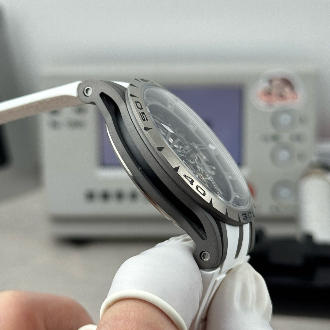 Black and White Watch