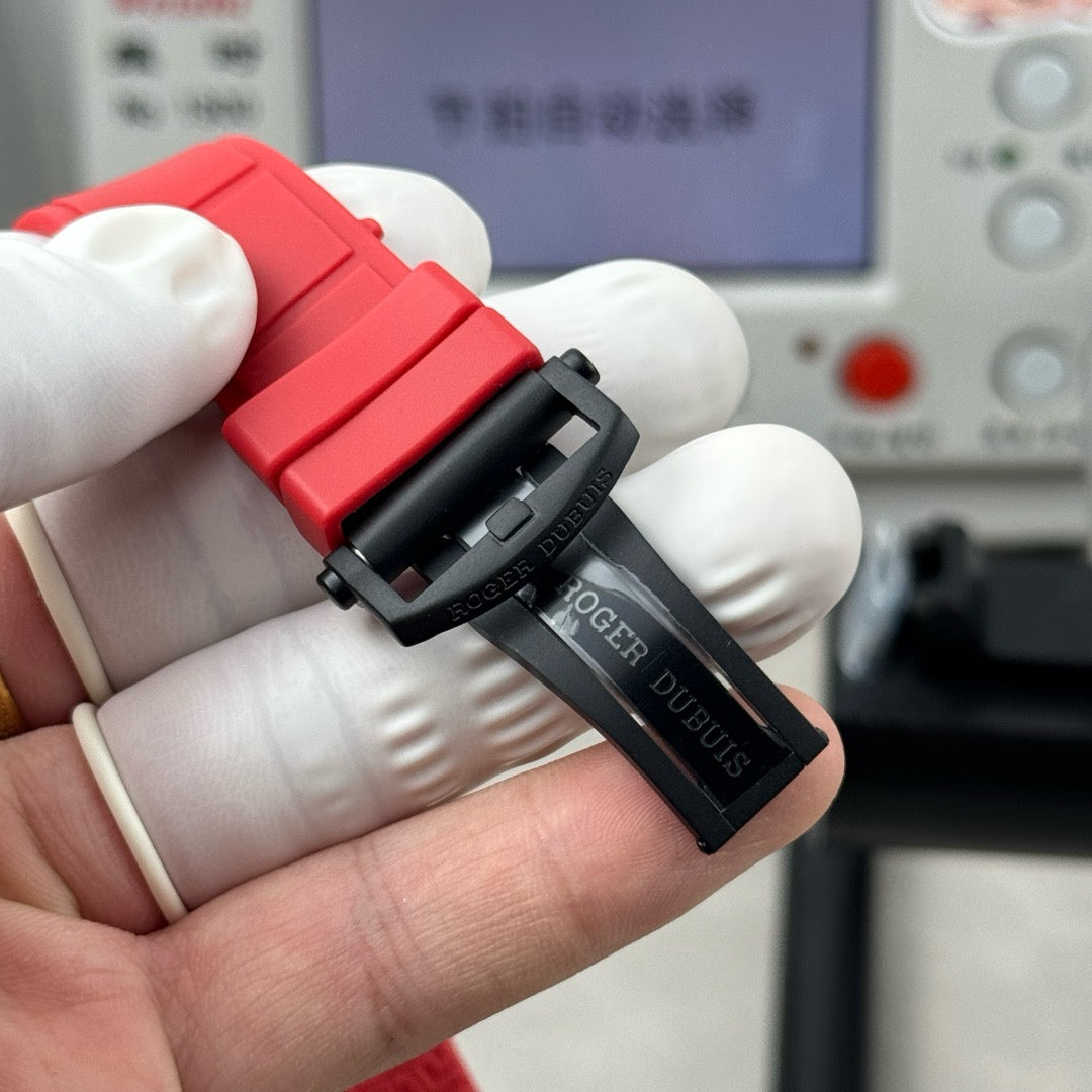 Red and White Watch - FashionHype.xyz