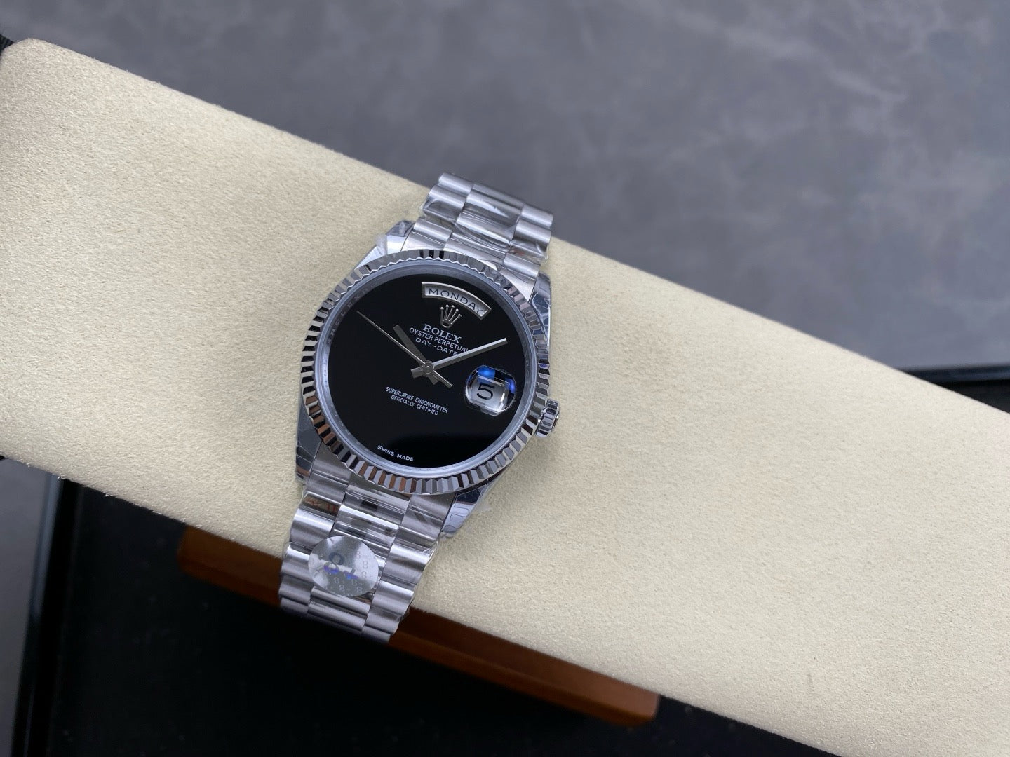 Silver Watch - FashionHype.xyz