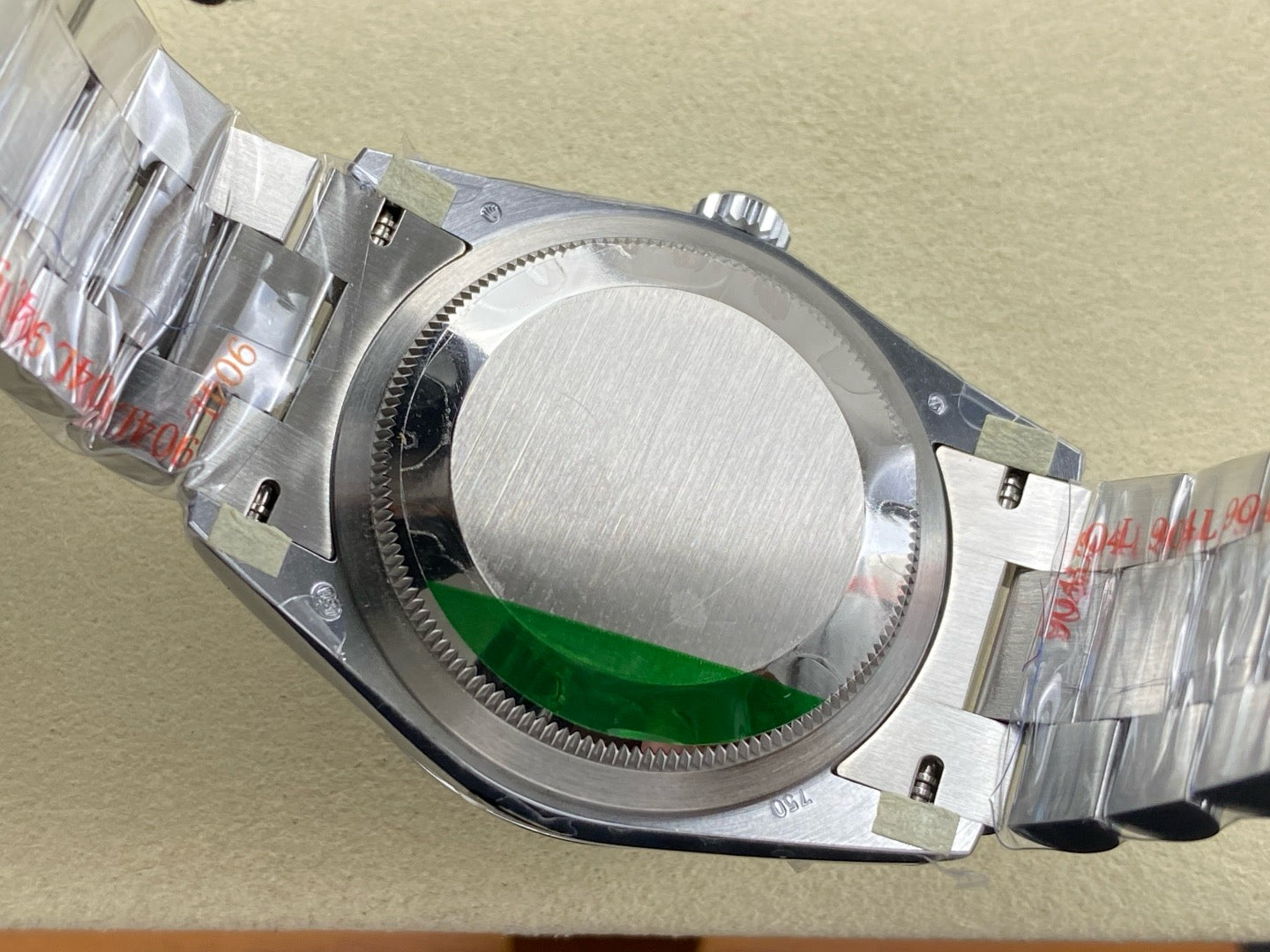 Silver Watch - FashionHype.xyz