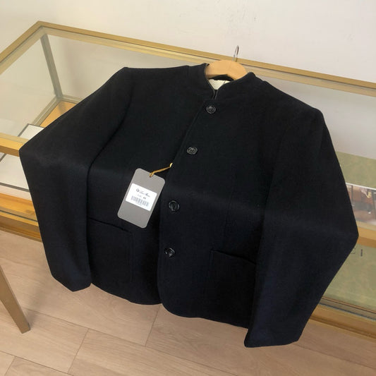 Black Jacket - Size 52 - FashionHype.xyz