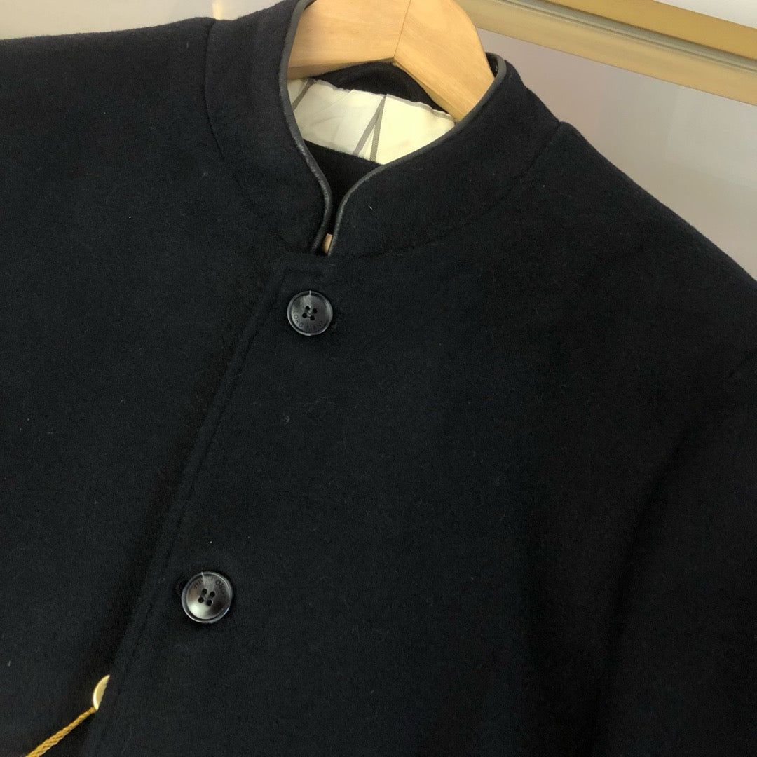 Black Jacket - Size 52 - FashionHype.xyz